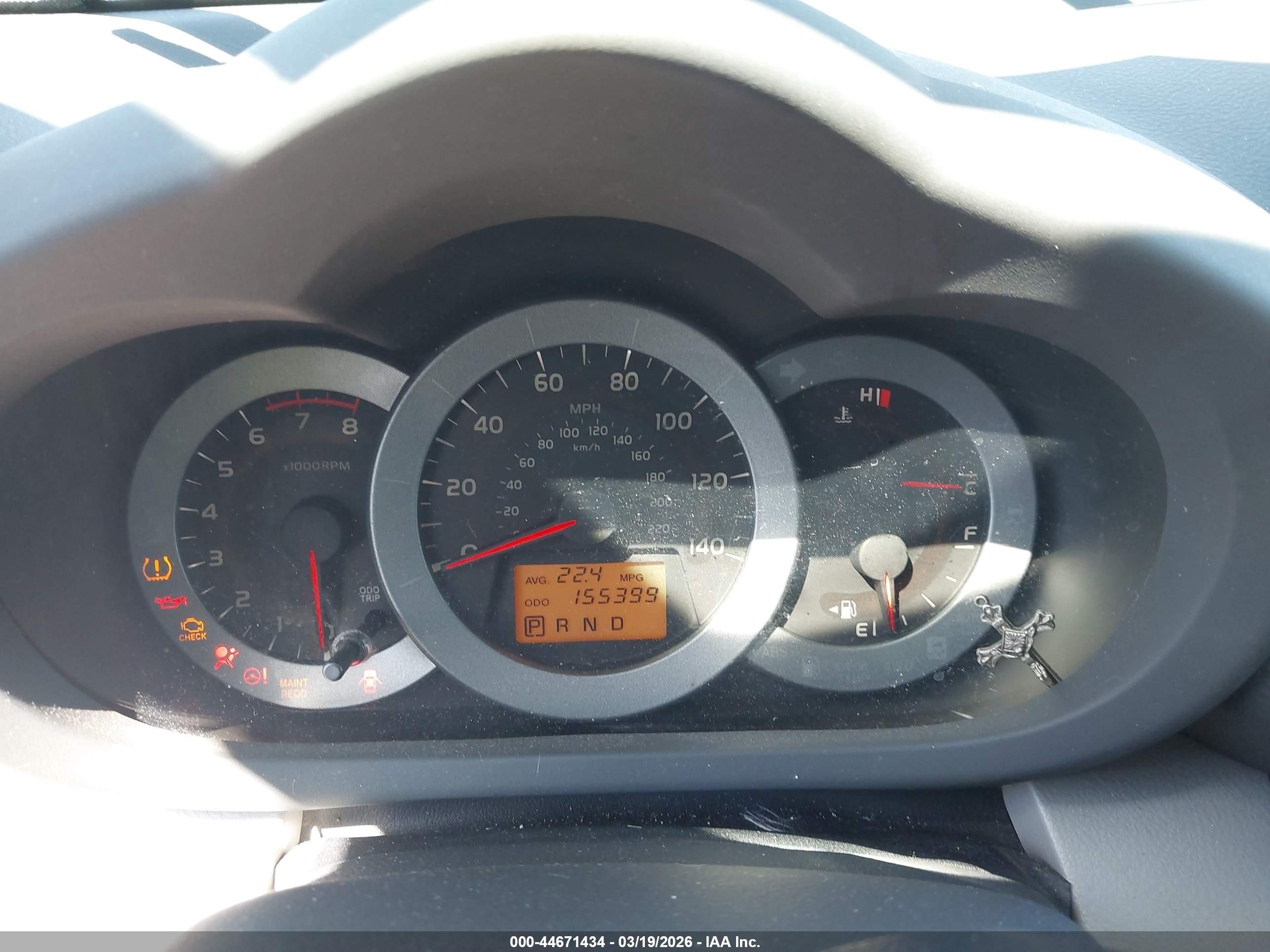 TOYOTA RAV4 image 7