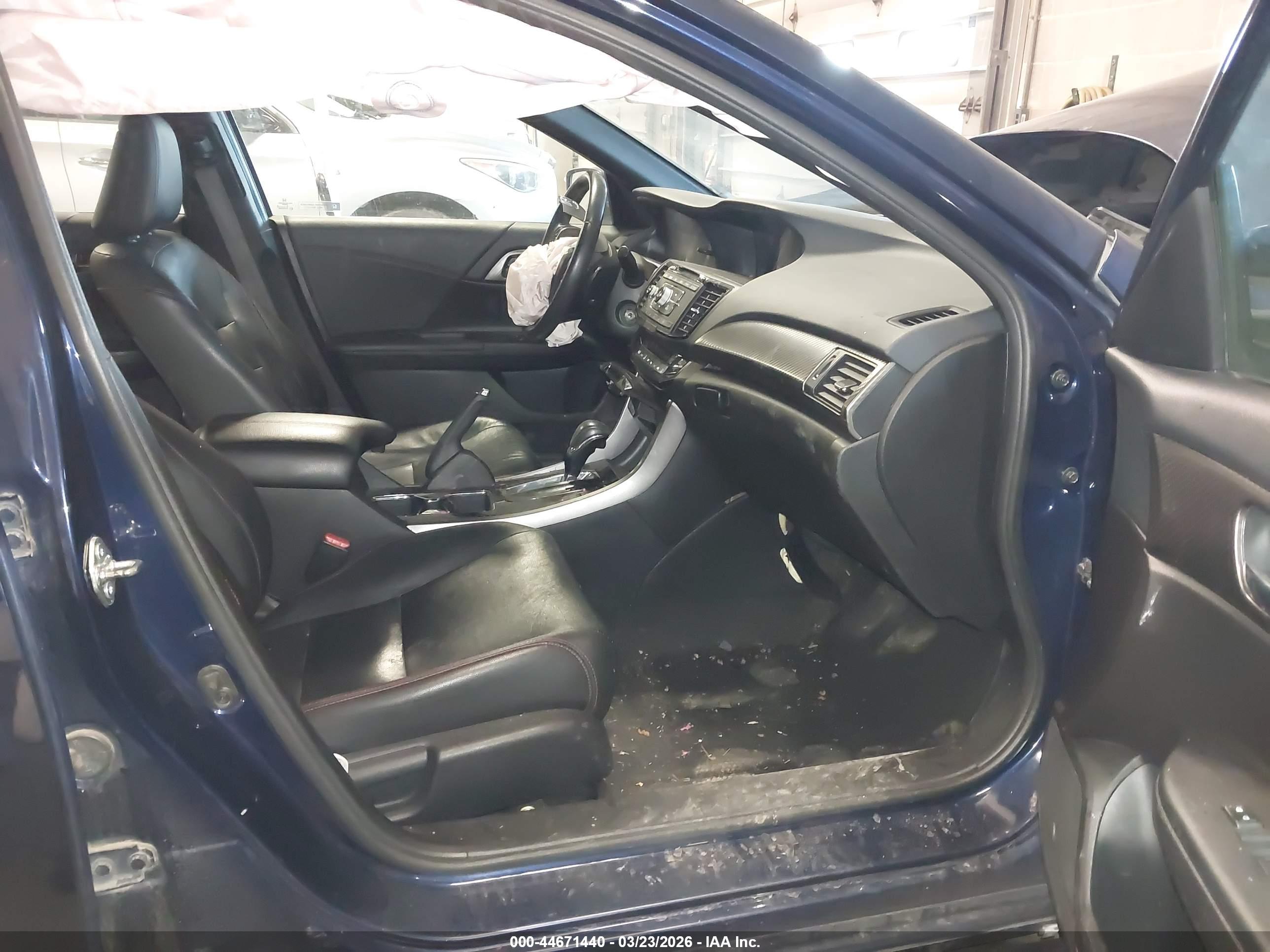 HONDA ACCORD image 5