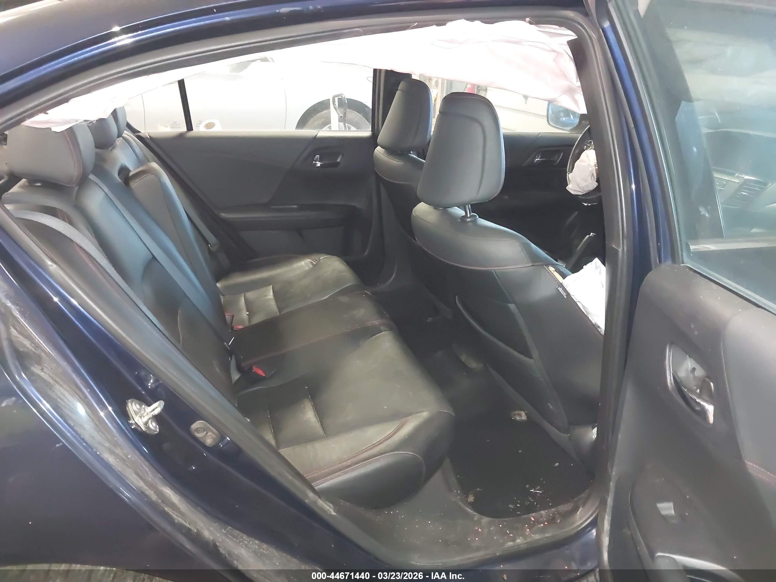 HONDA ACCORD image 8