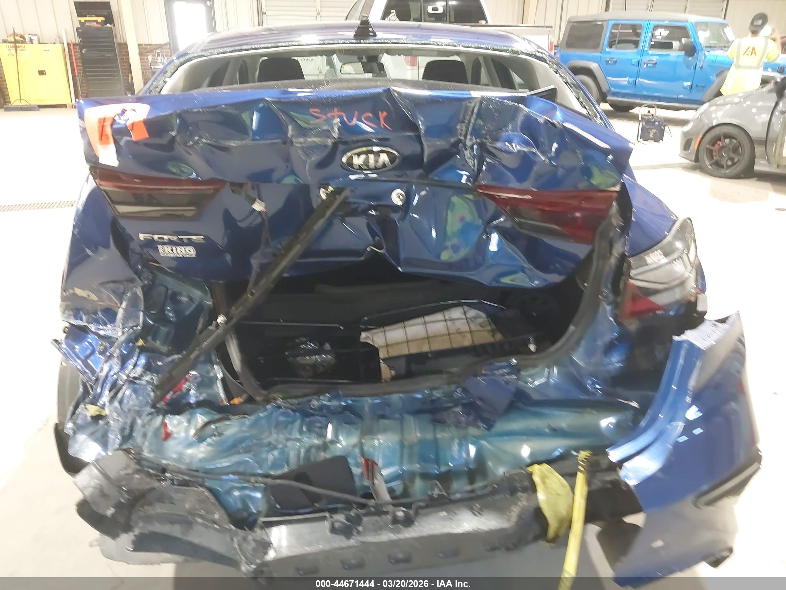 KIA FORTE image 6