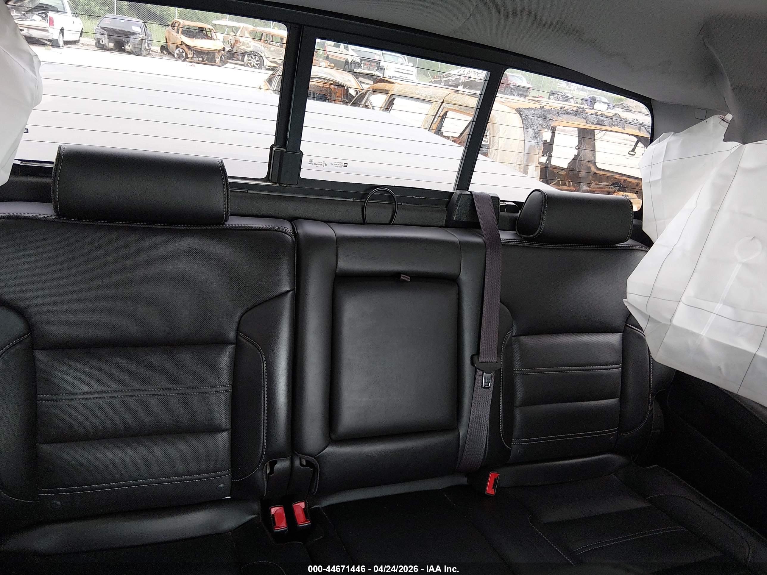 GMC SIERRA image 8