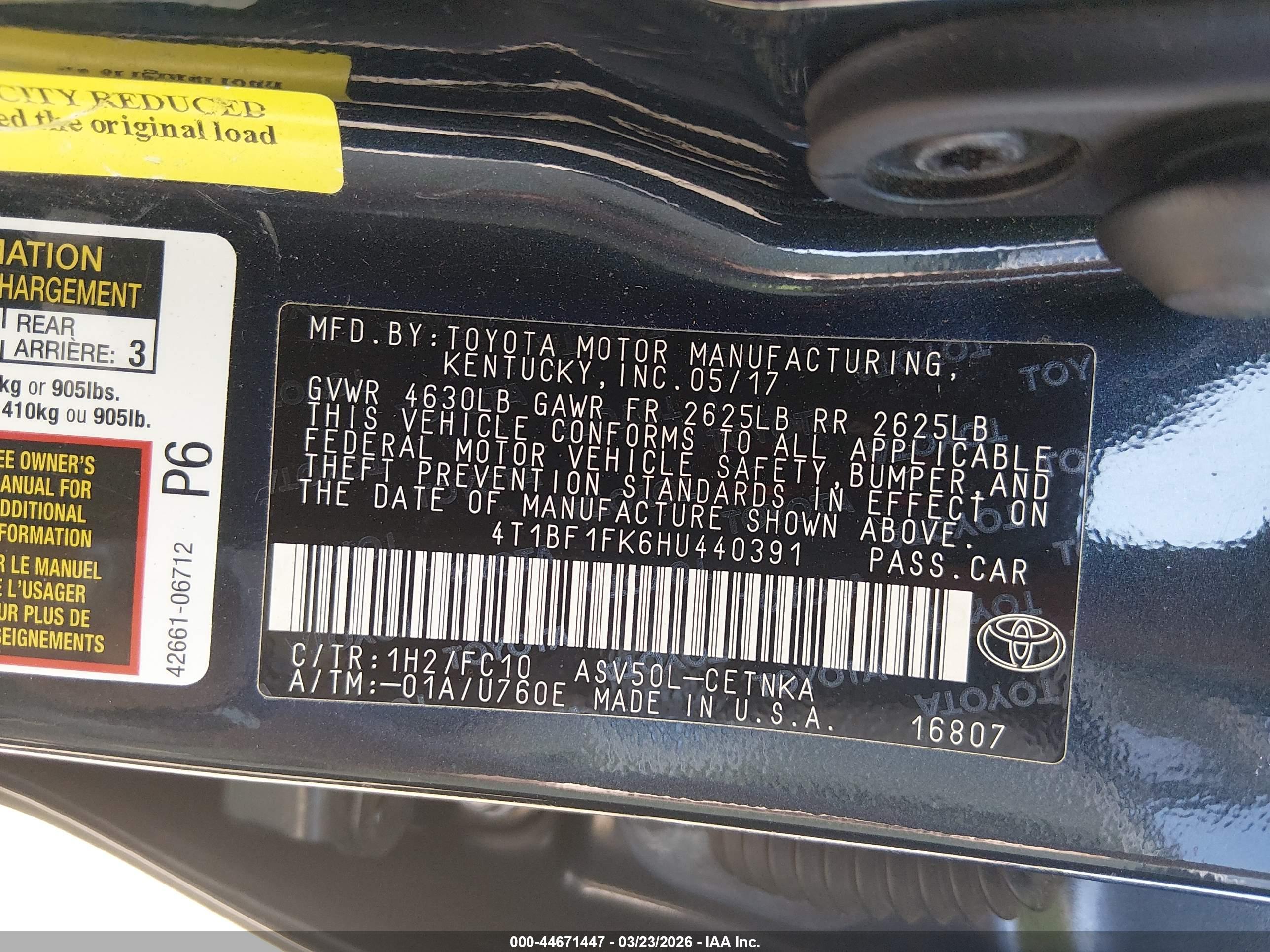 TOYOTA CAMRY image 9
