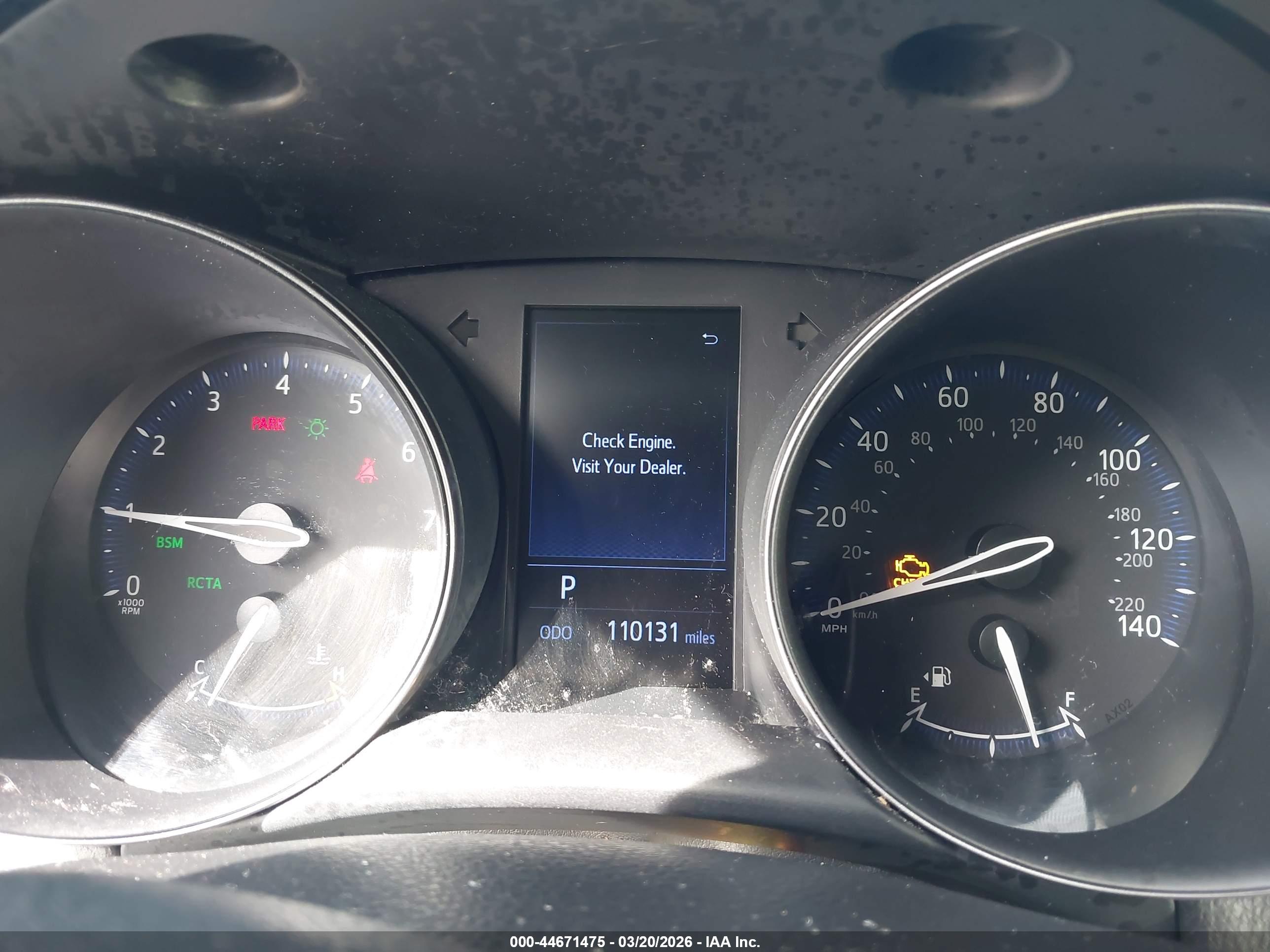 TOYOTA C-HR image 7