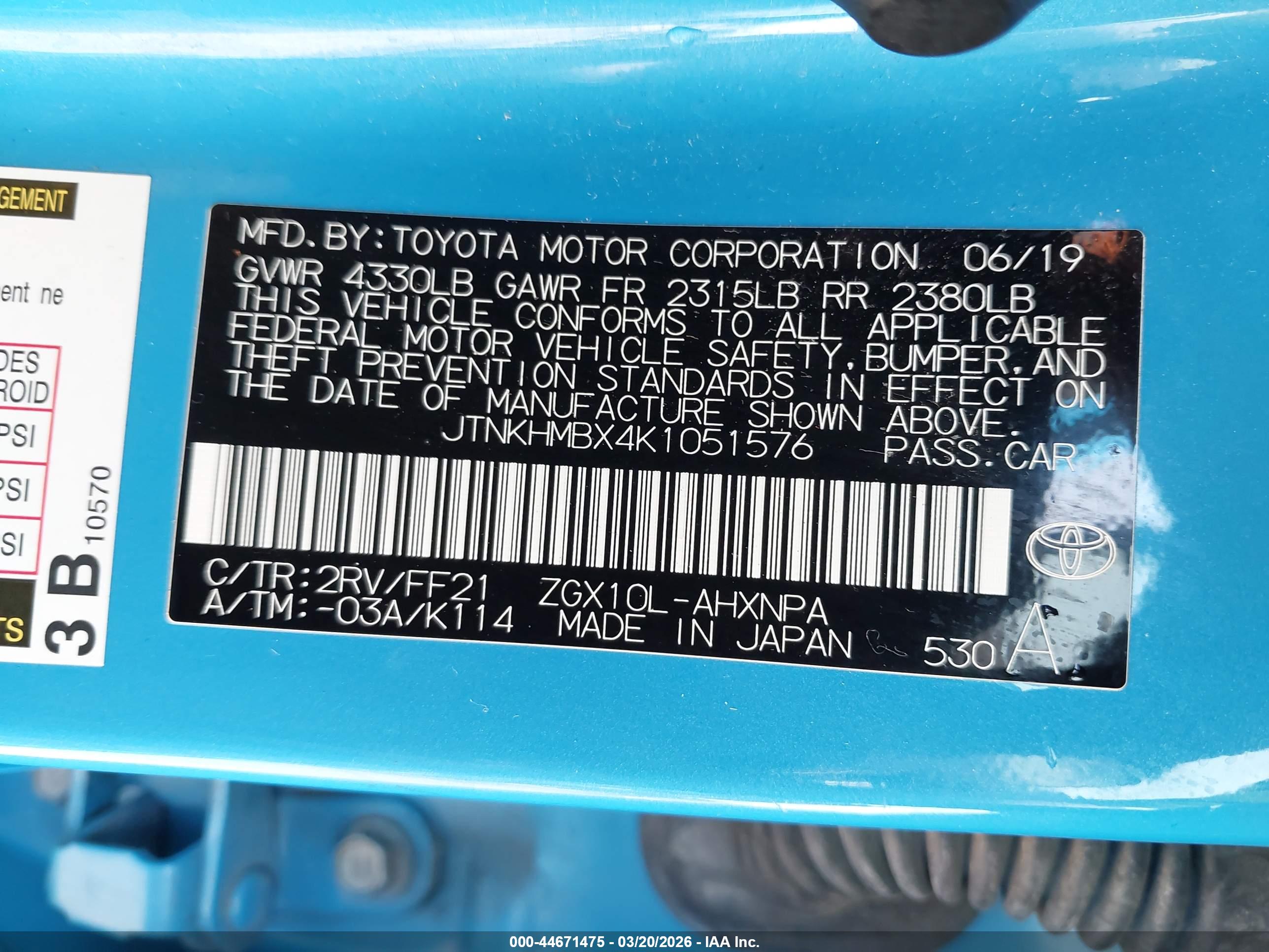 TOYOTA C-HR image 9