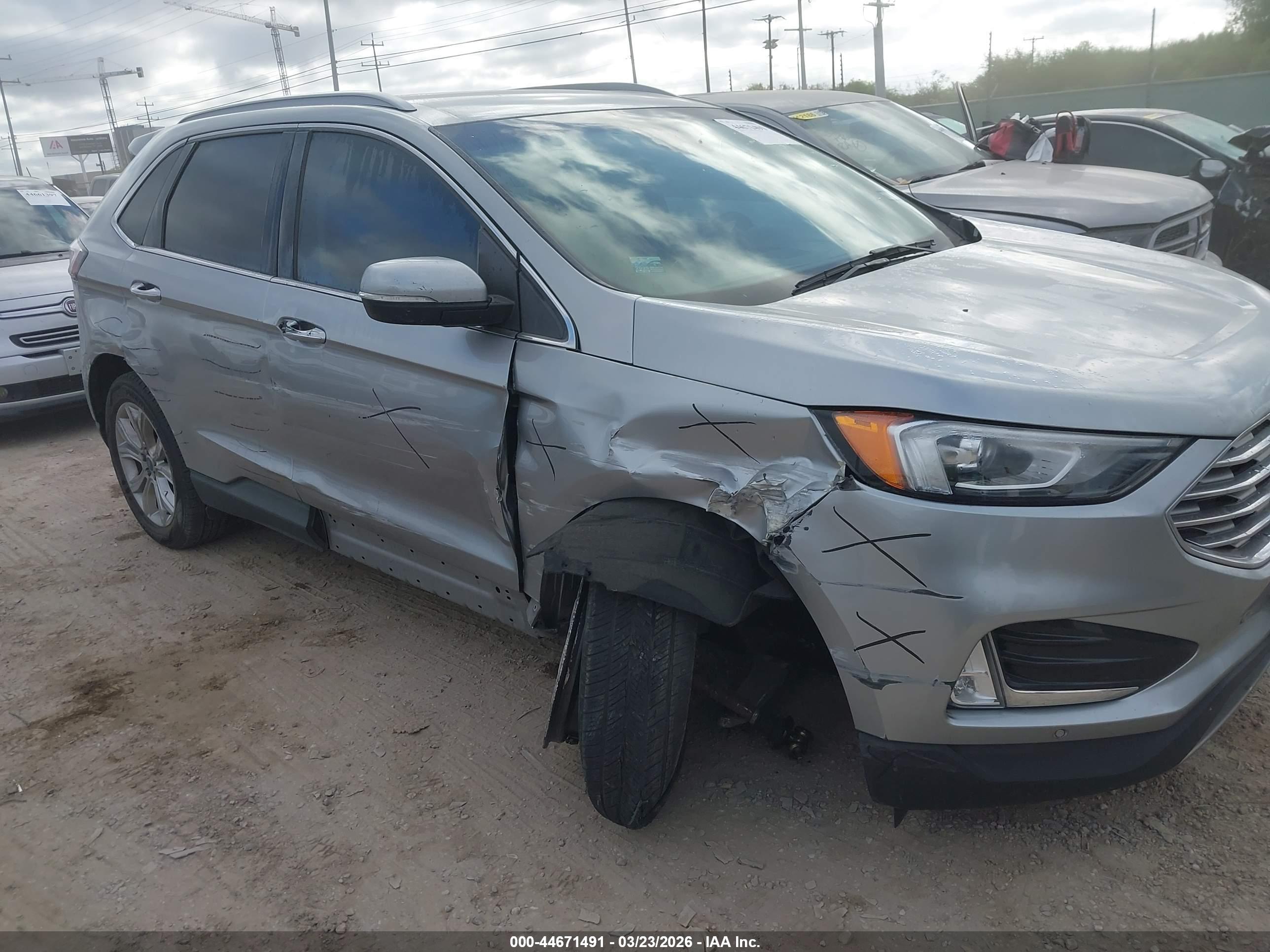FORD EDGE image 6