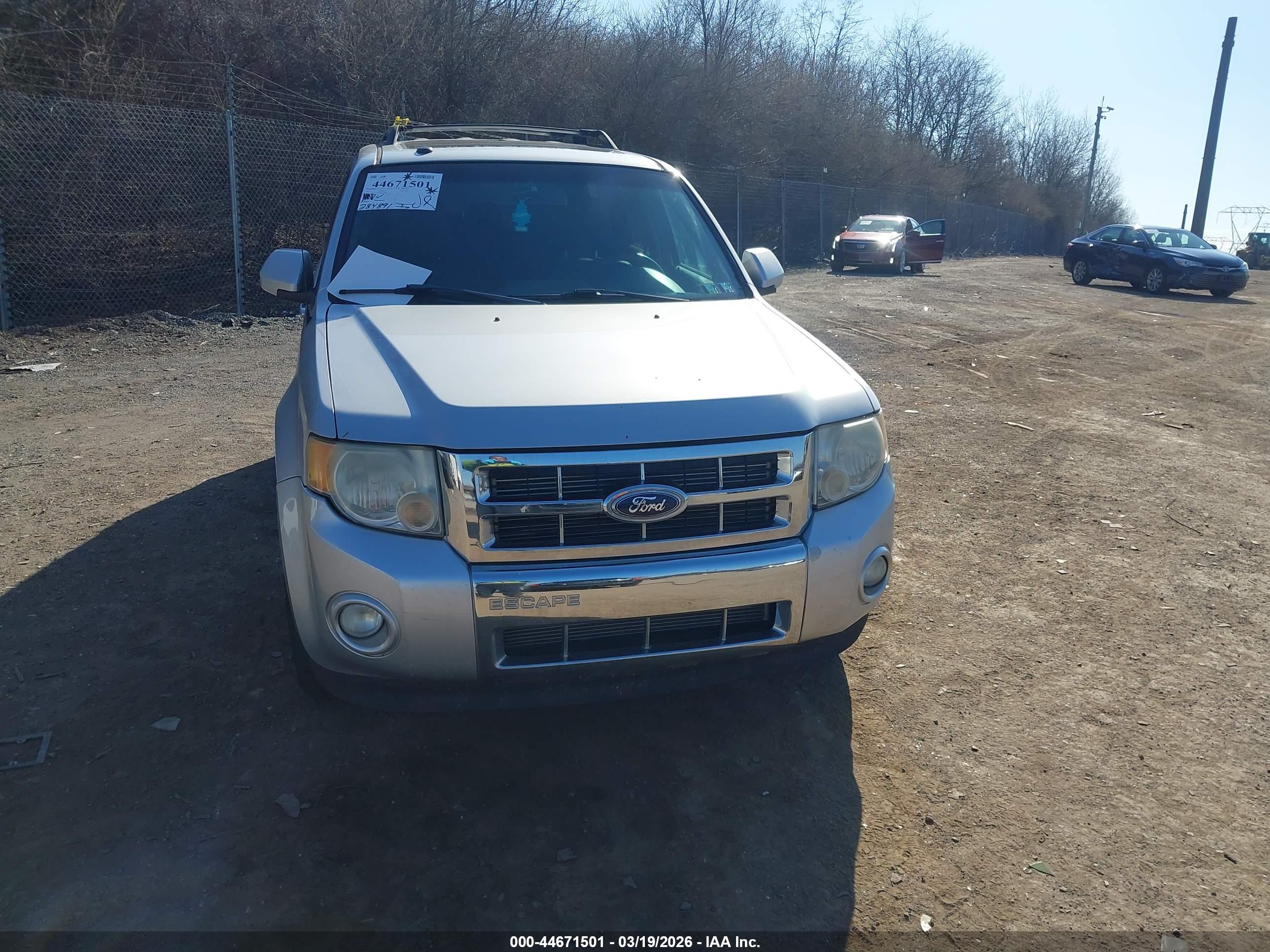 FORD ESCAPE image 6