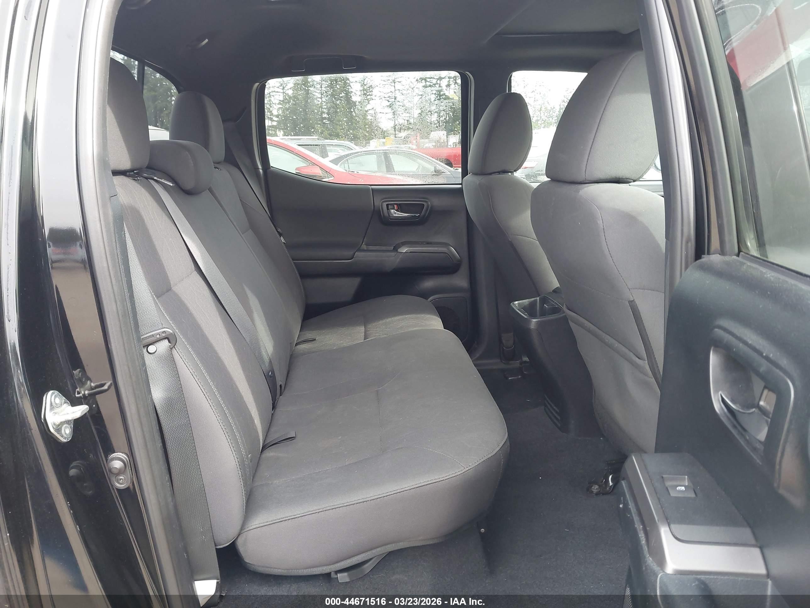 TOYOTA TACOMA image 8