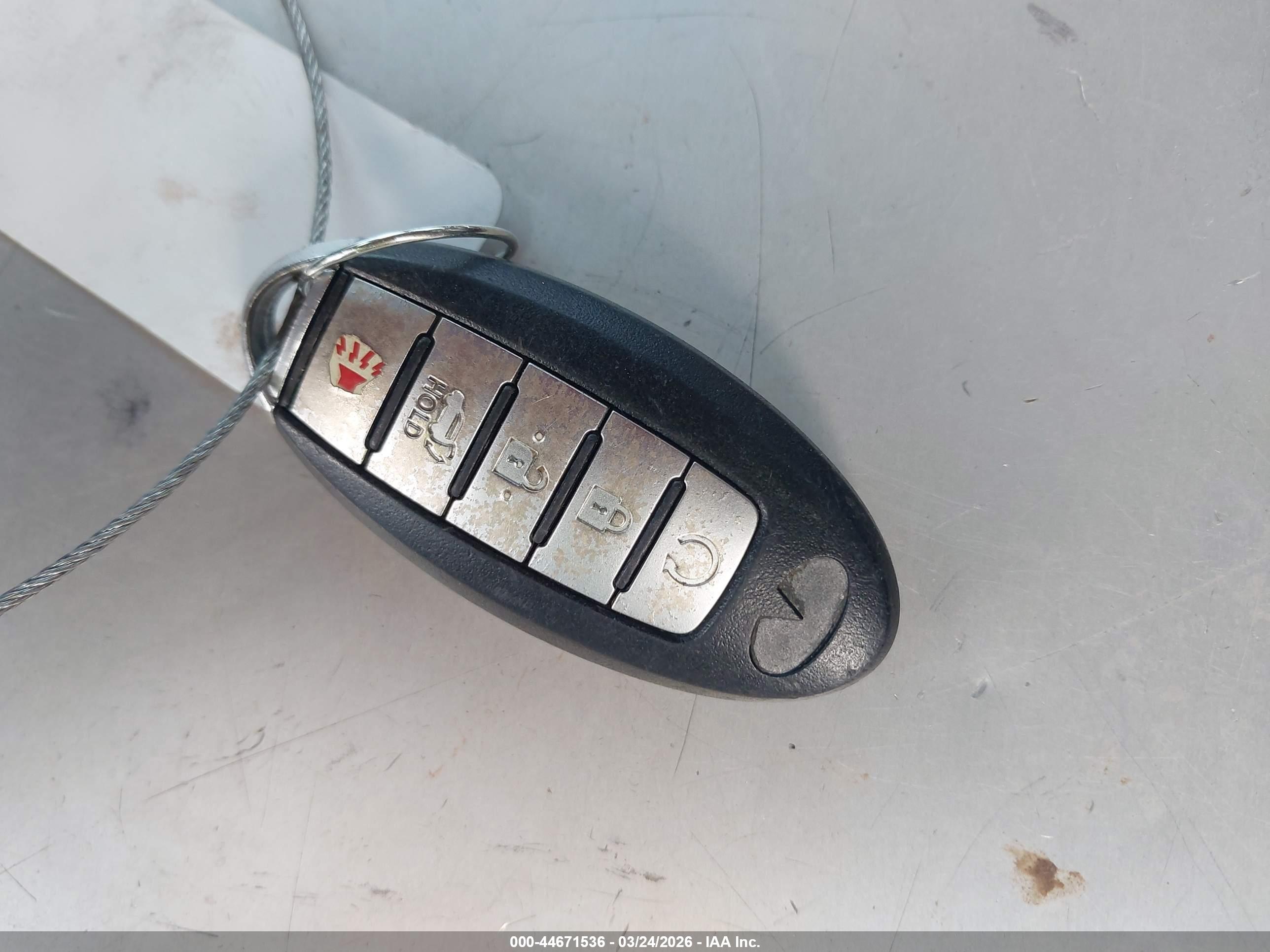 INFINITI JX35 image 11