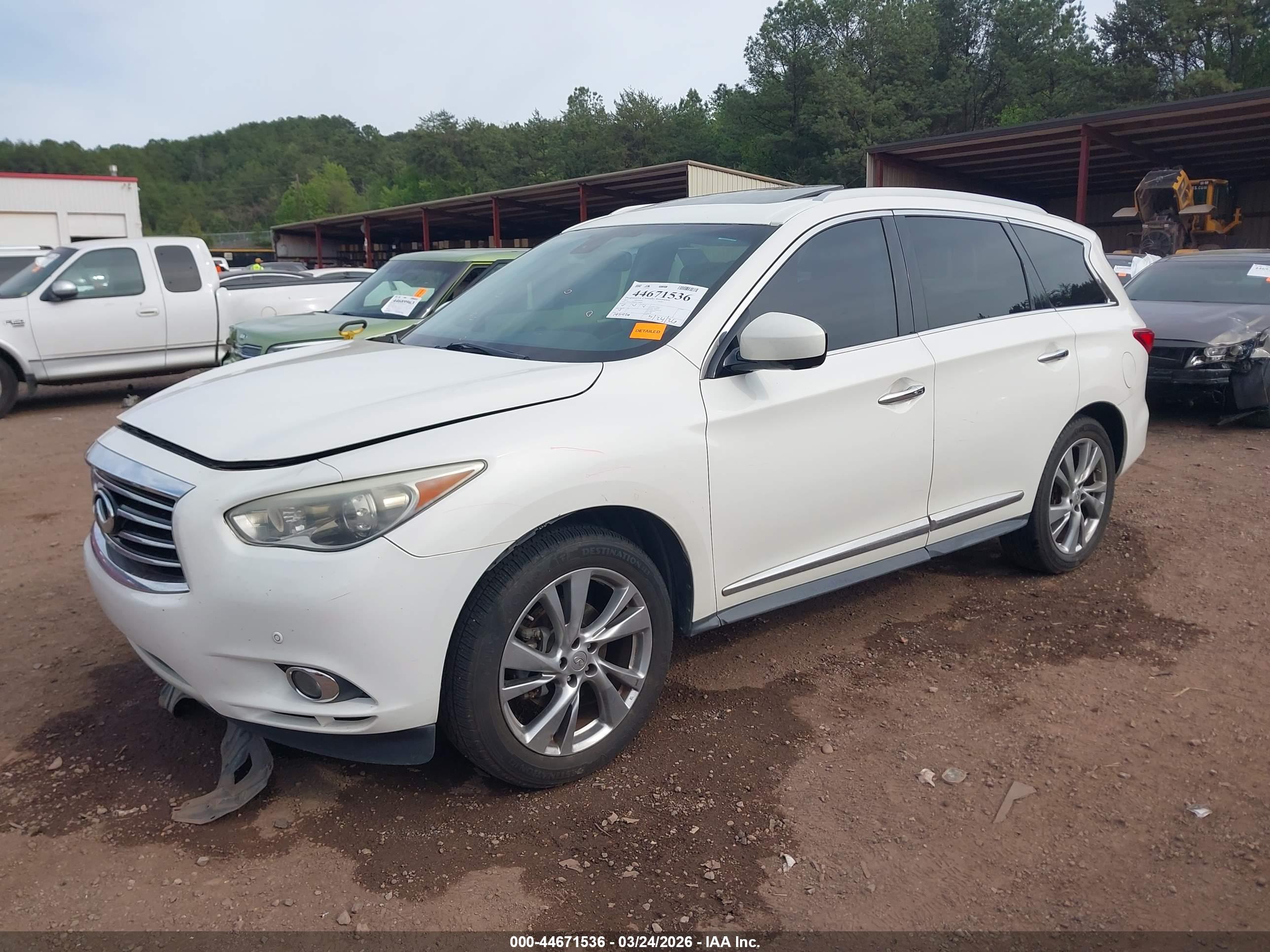 INFINITI JX35 image 2