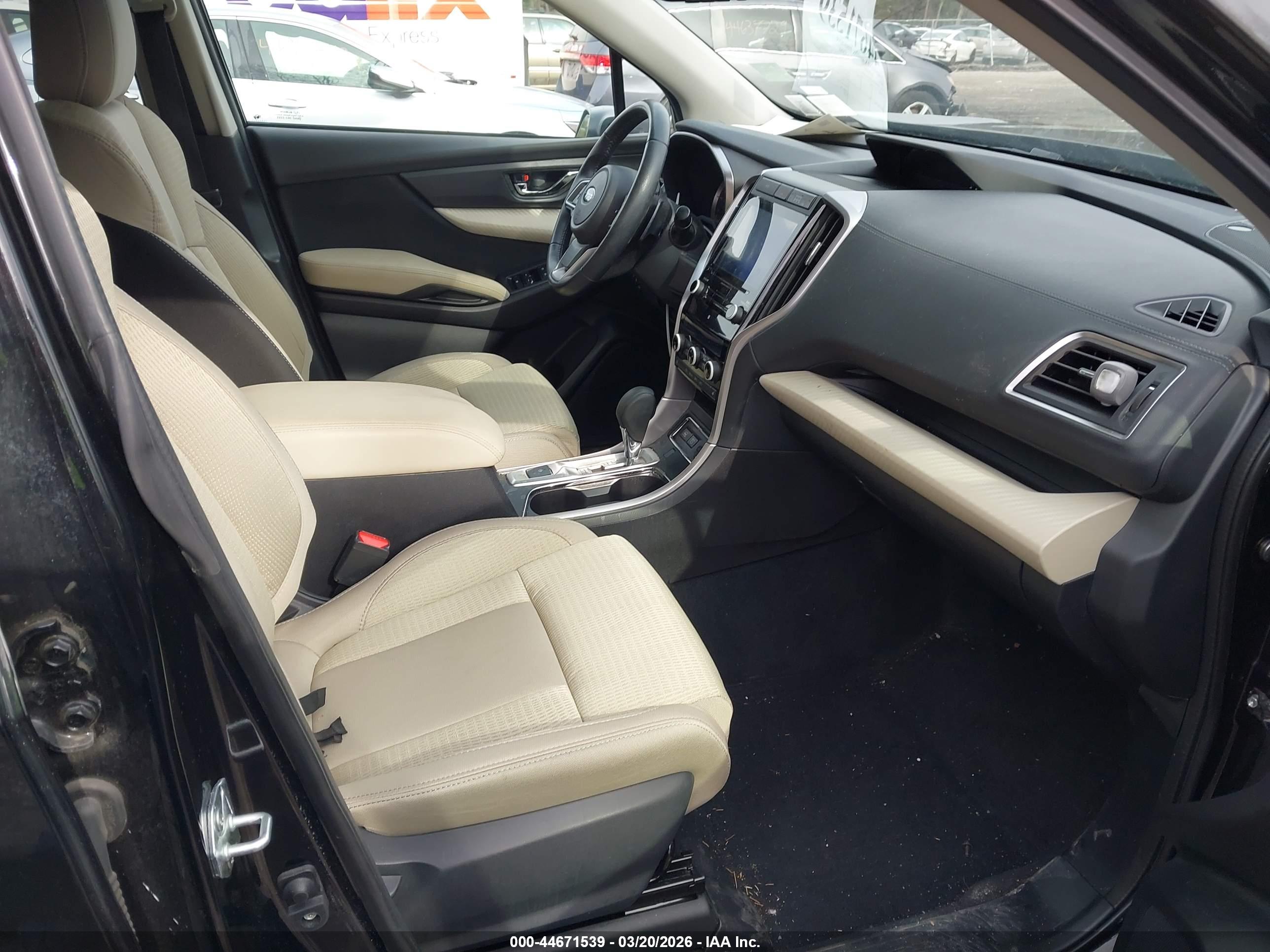SUBARU ASCENT image 5