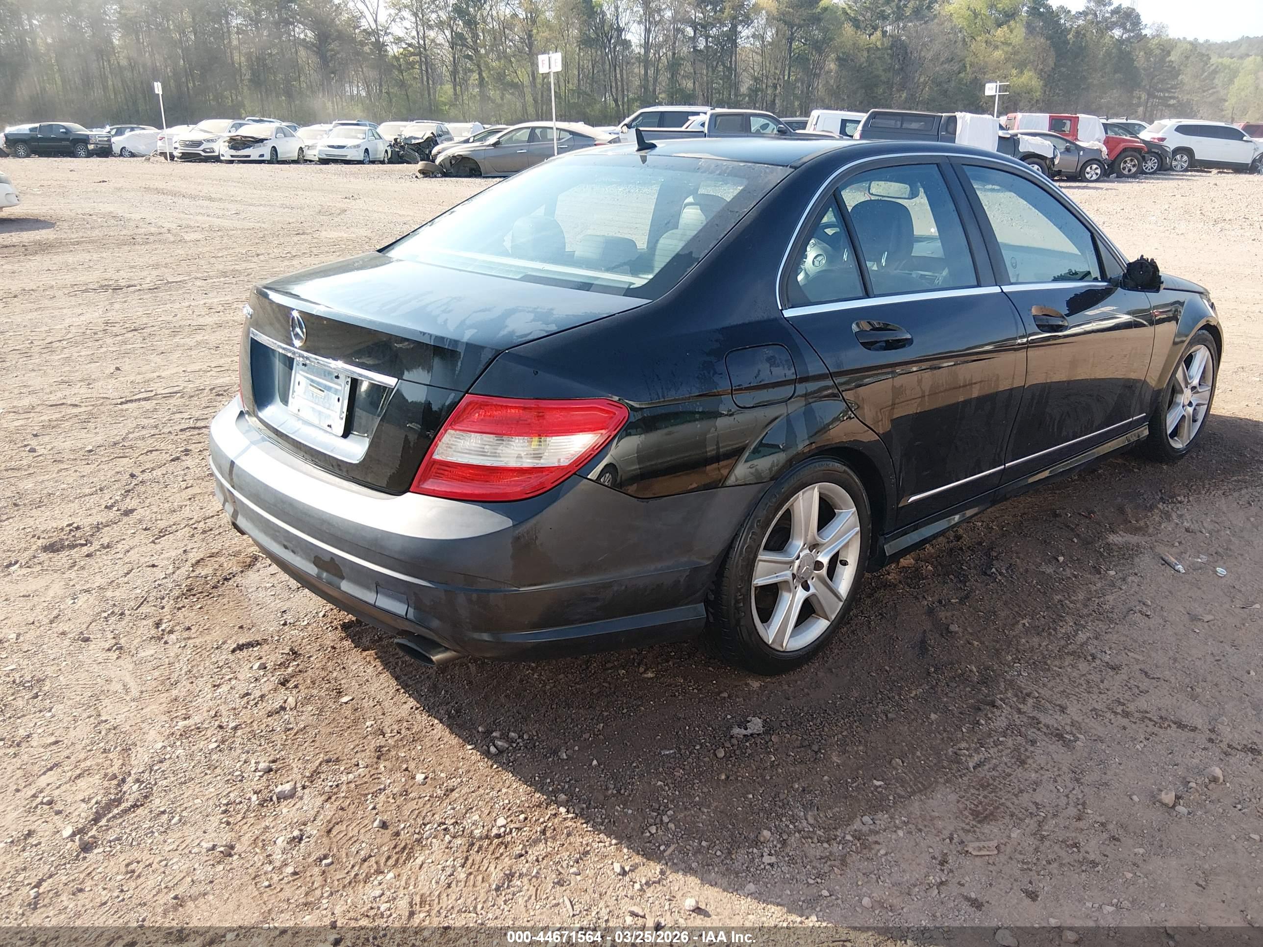 MERCEDES-BENZ C image 4