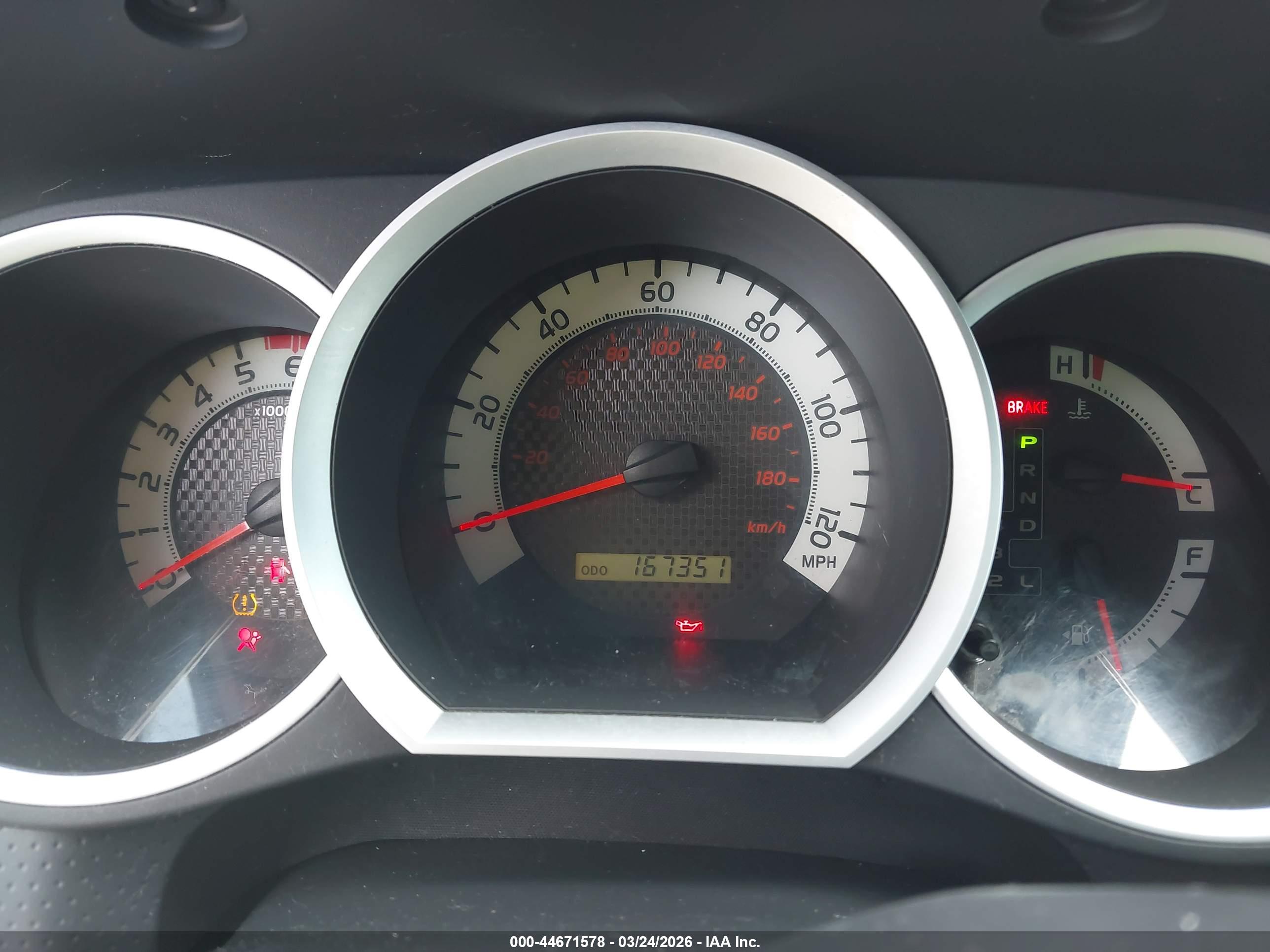 TOYOTA TACOMA image 7