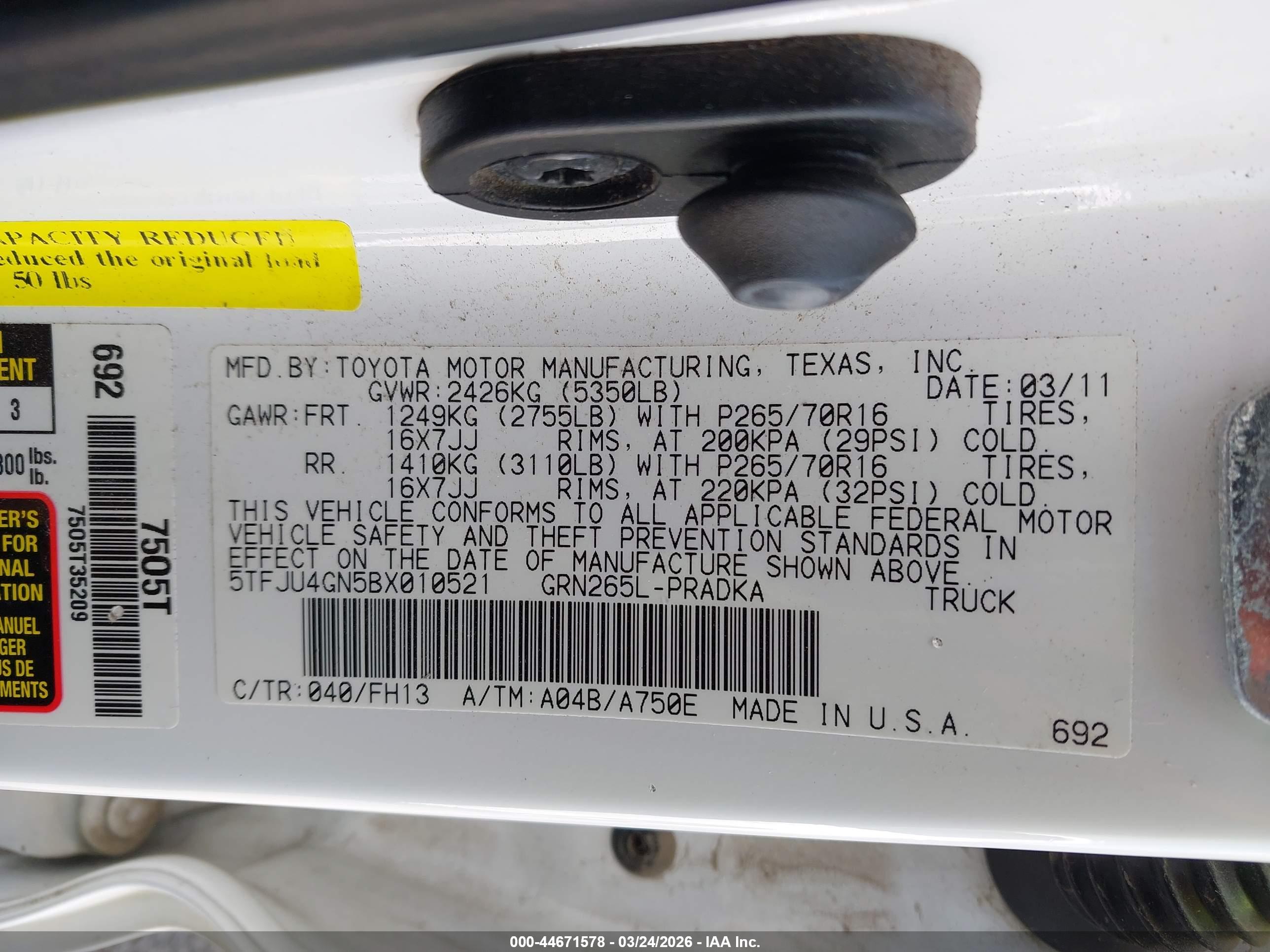 TOYOTA TACOMA image 9
