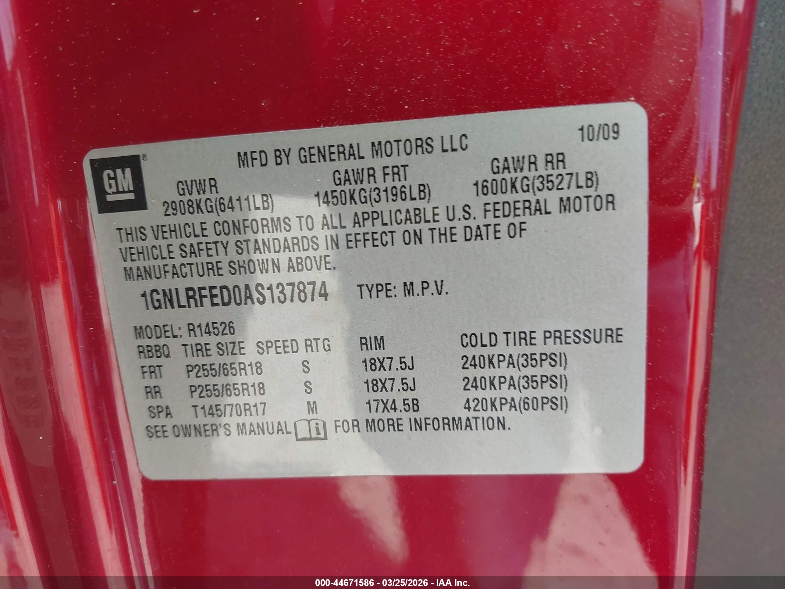 CHEVROLET TRAVERSE image 9