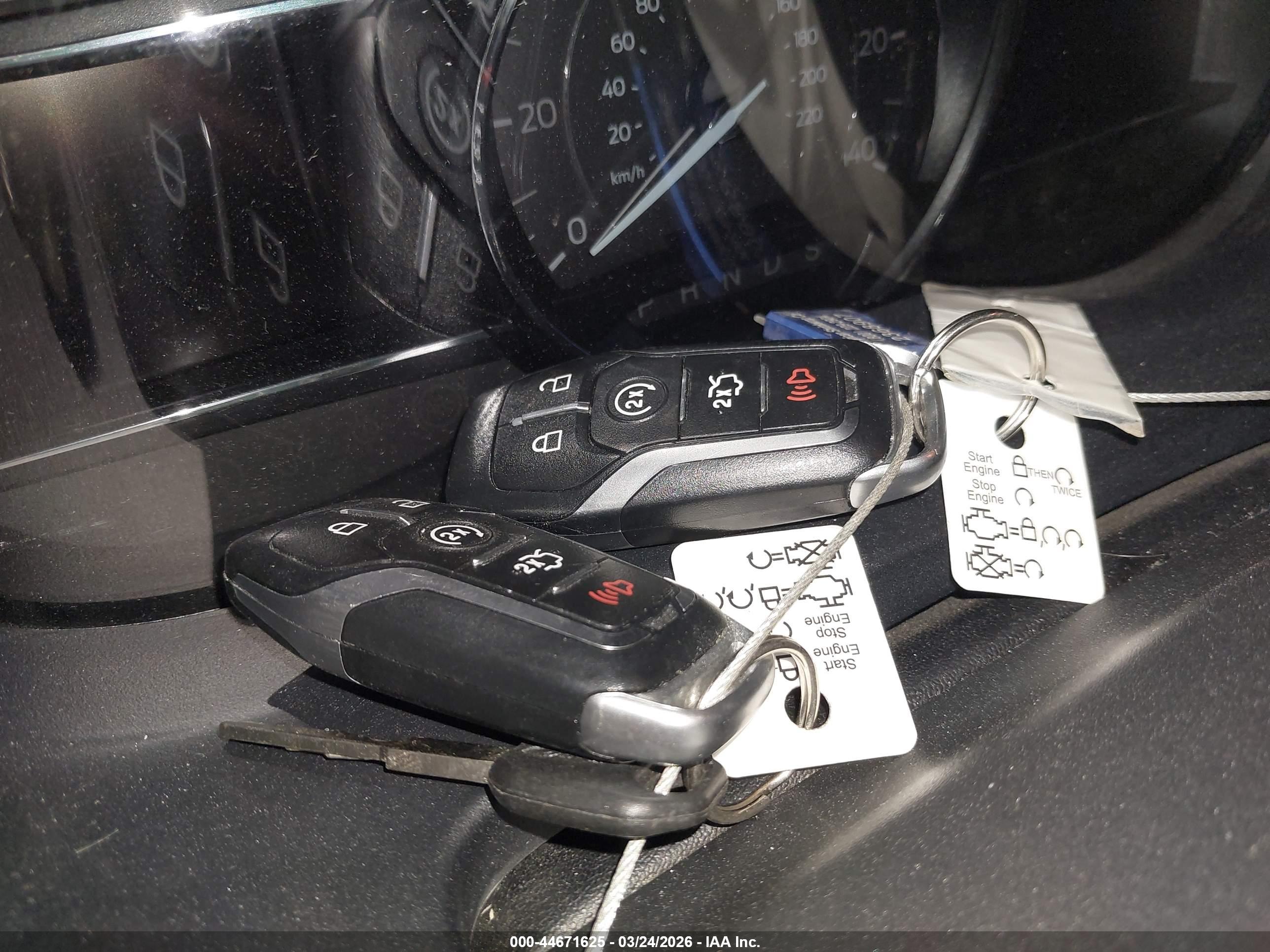 FORD EXPLORER image 11