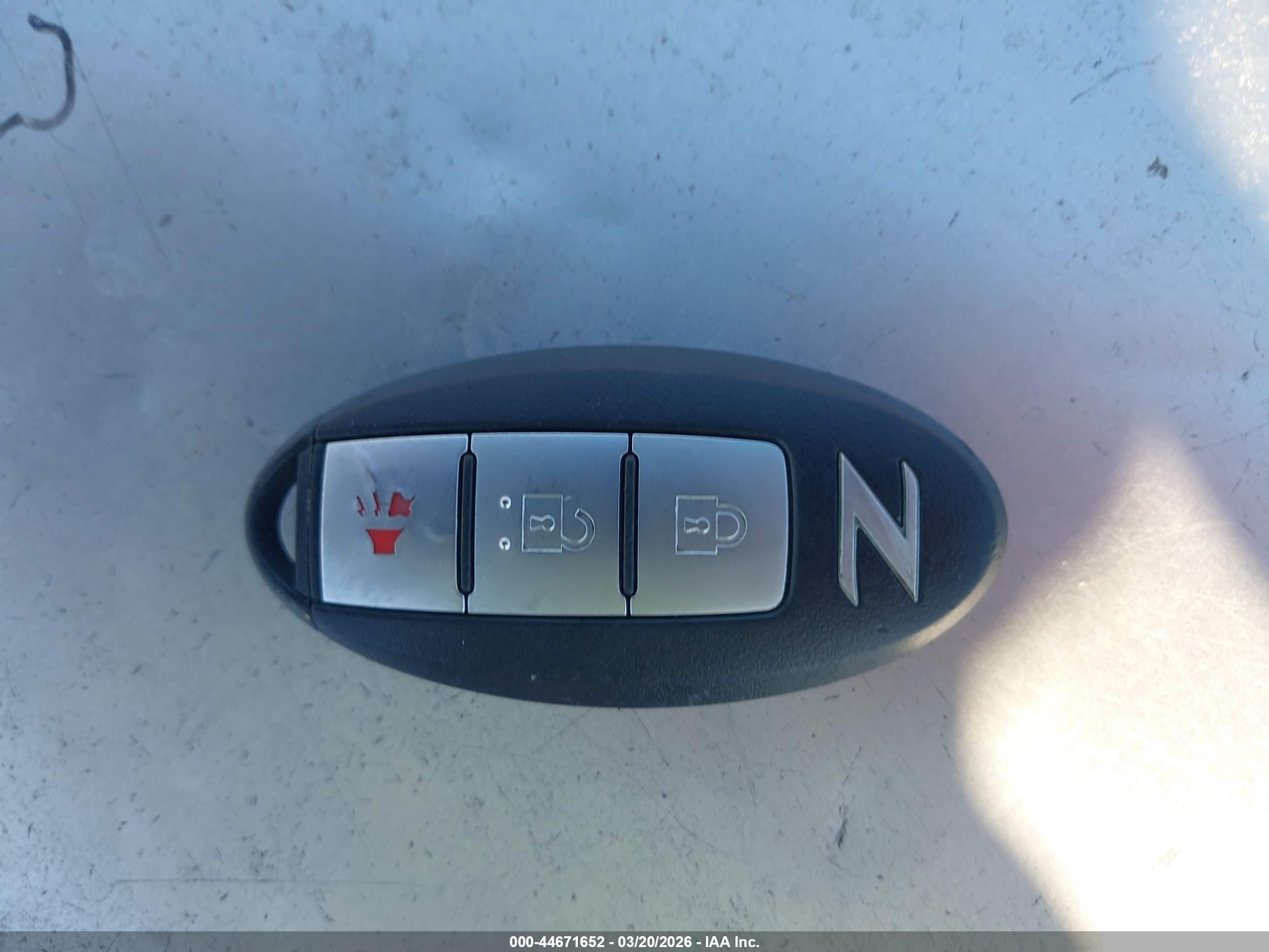 NISSAN 370Z image 11