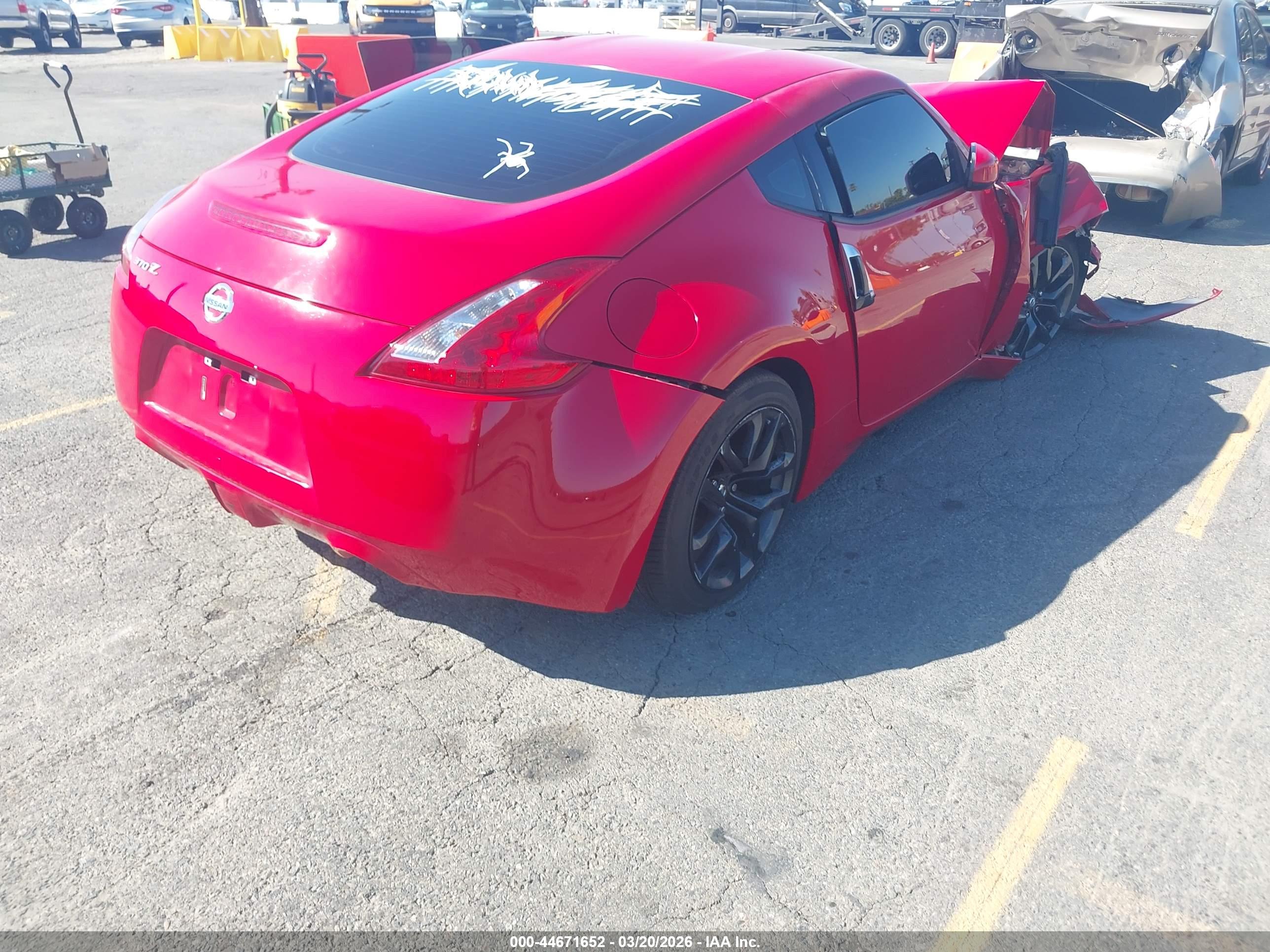 NISSAN 370Z image 4
