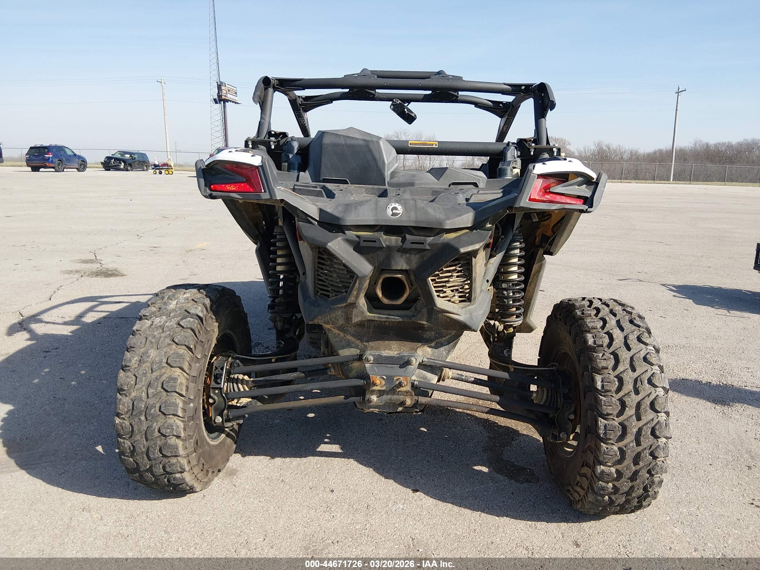 CAN-AM MAVERICK image 6