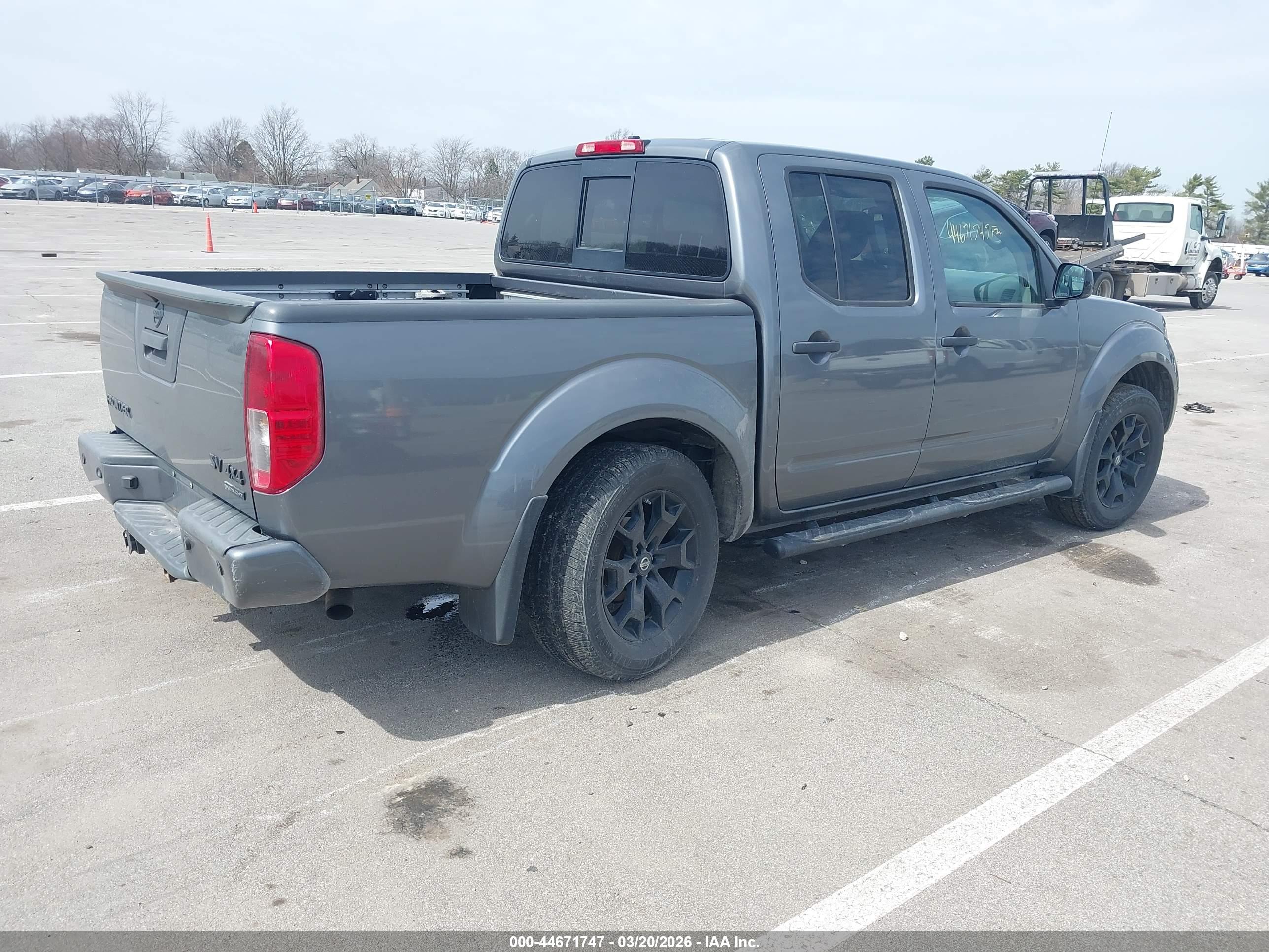 NISSAN FRONTIER image 4