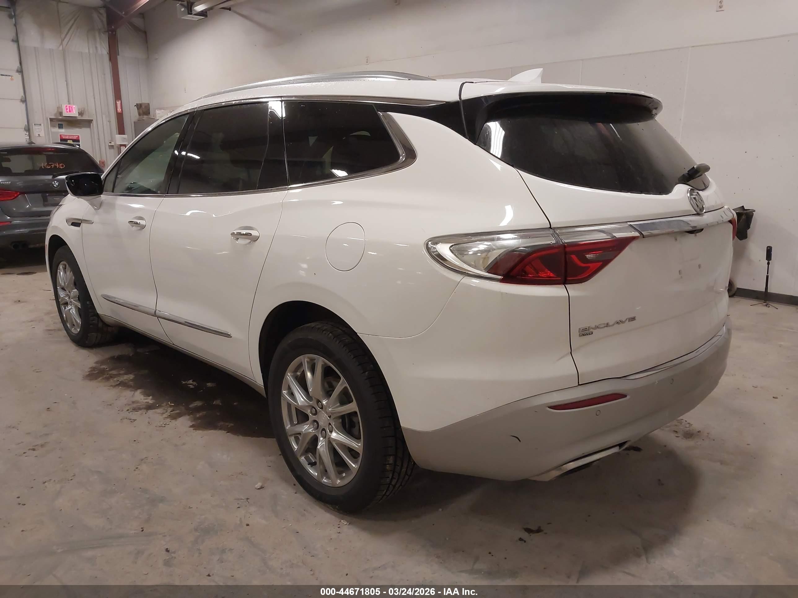 BUICK ENCLAVE image 3