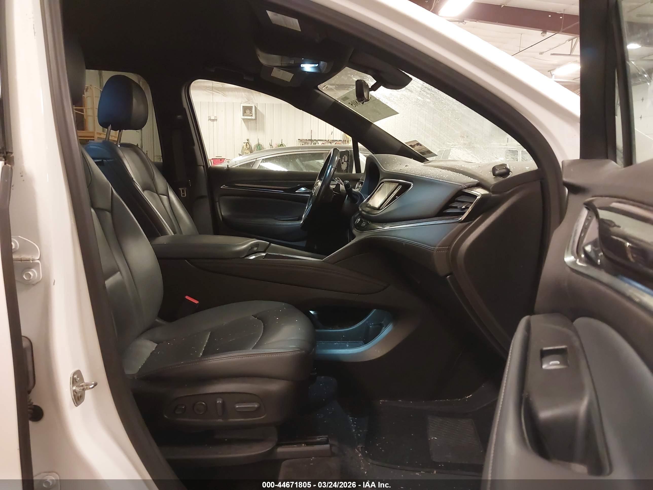 BUICK ENCLAVE image 5