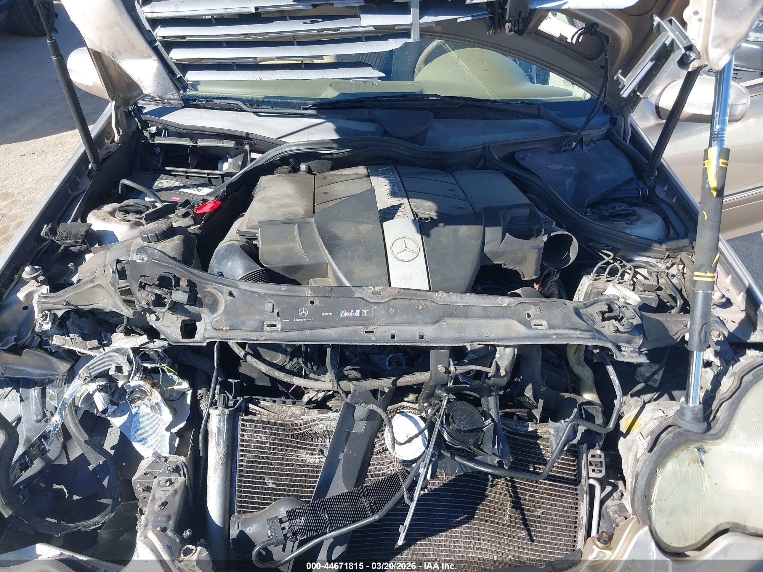 MERCEDES-BENZ C image 10