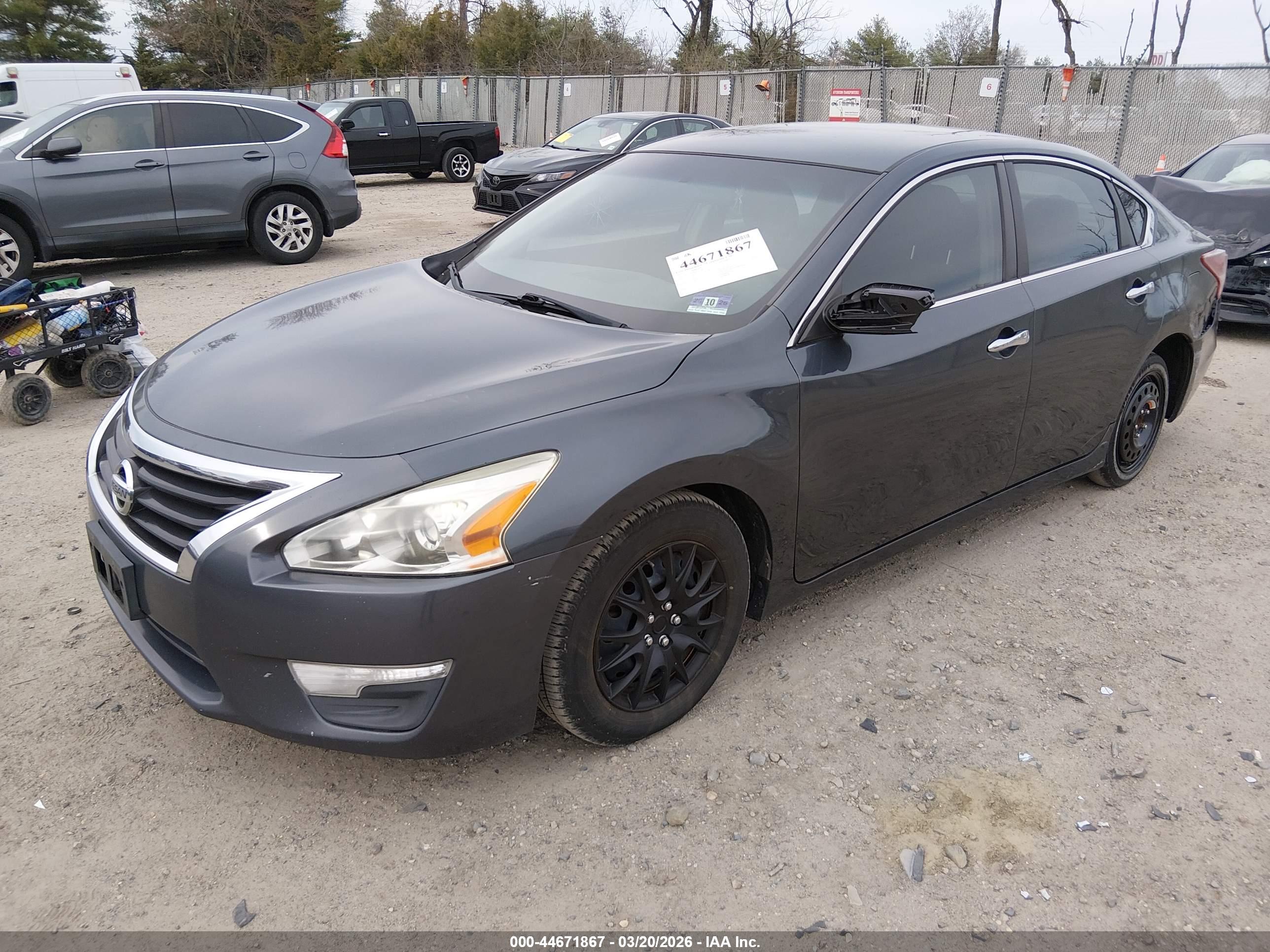 NISSAN ALTIMA image 2
