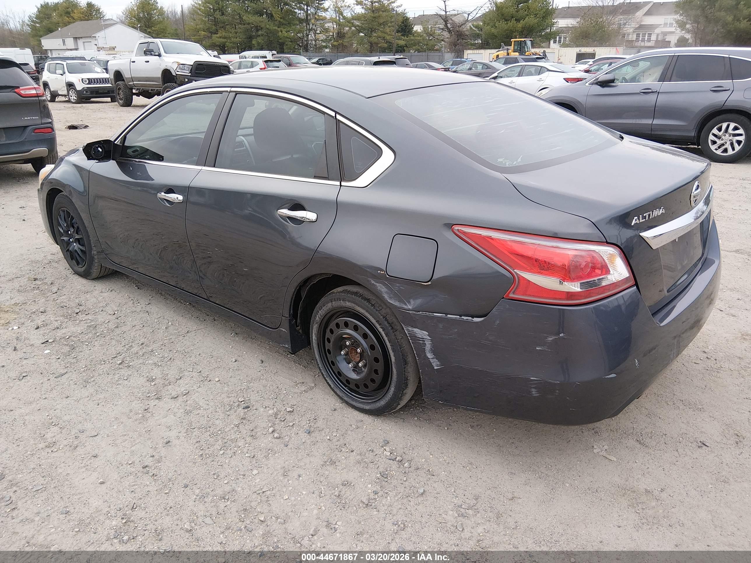 NISSAN ALTIMA image 3