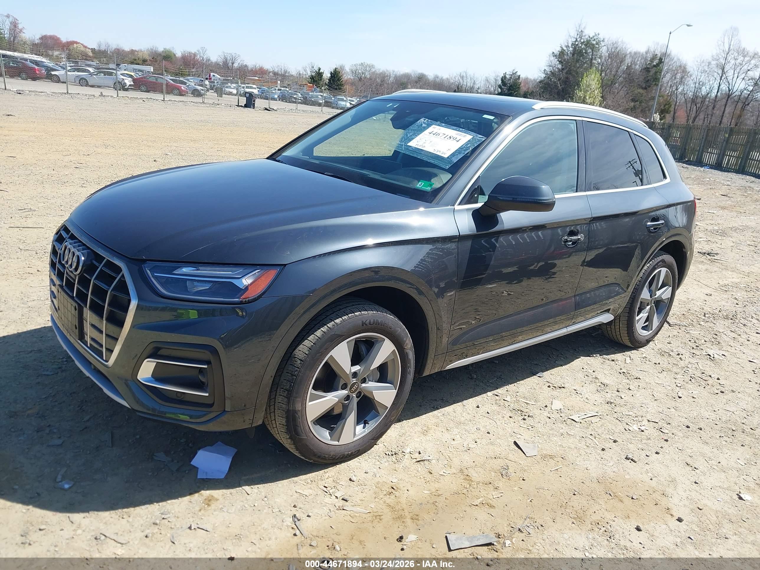 AUDI Q5 image 2