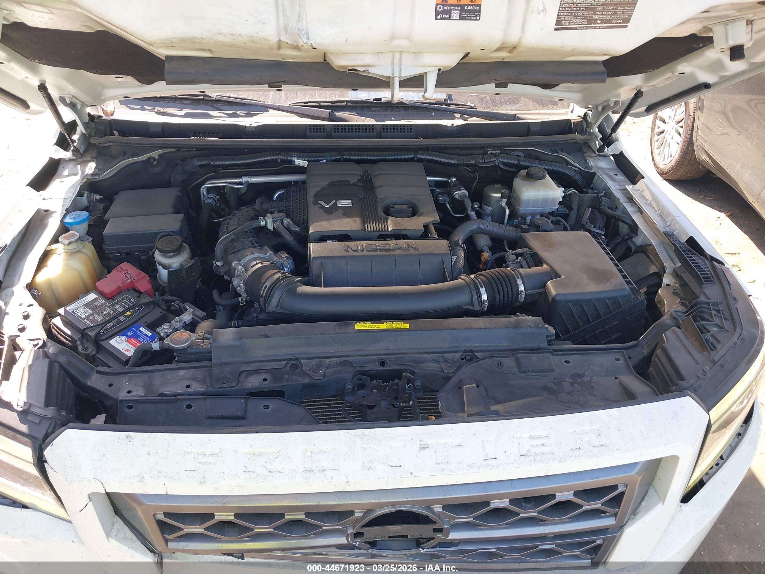 NISSAN FRONTIER image 10