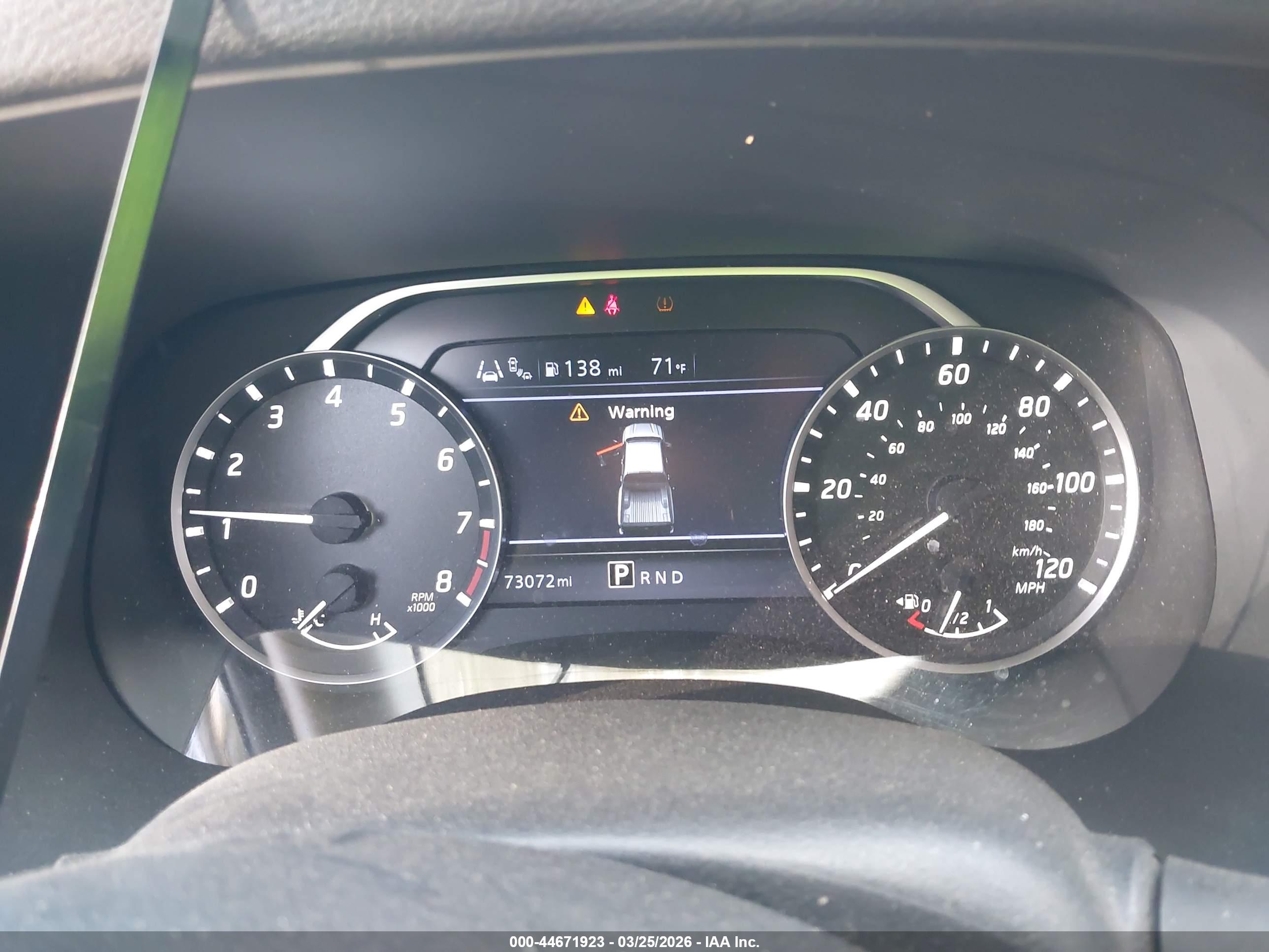NISSAN FRONTIER image 7