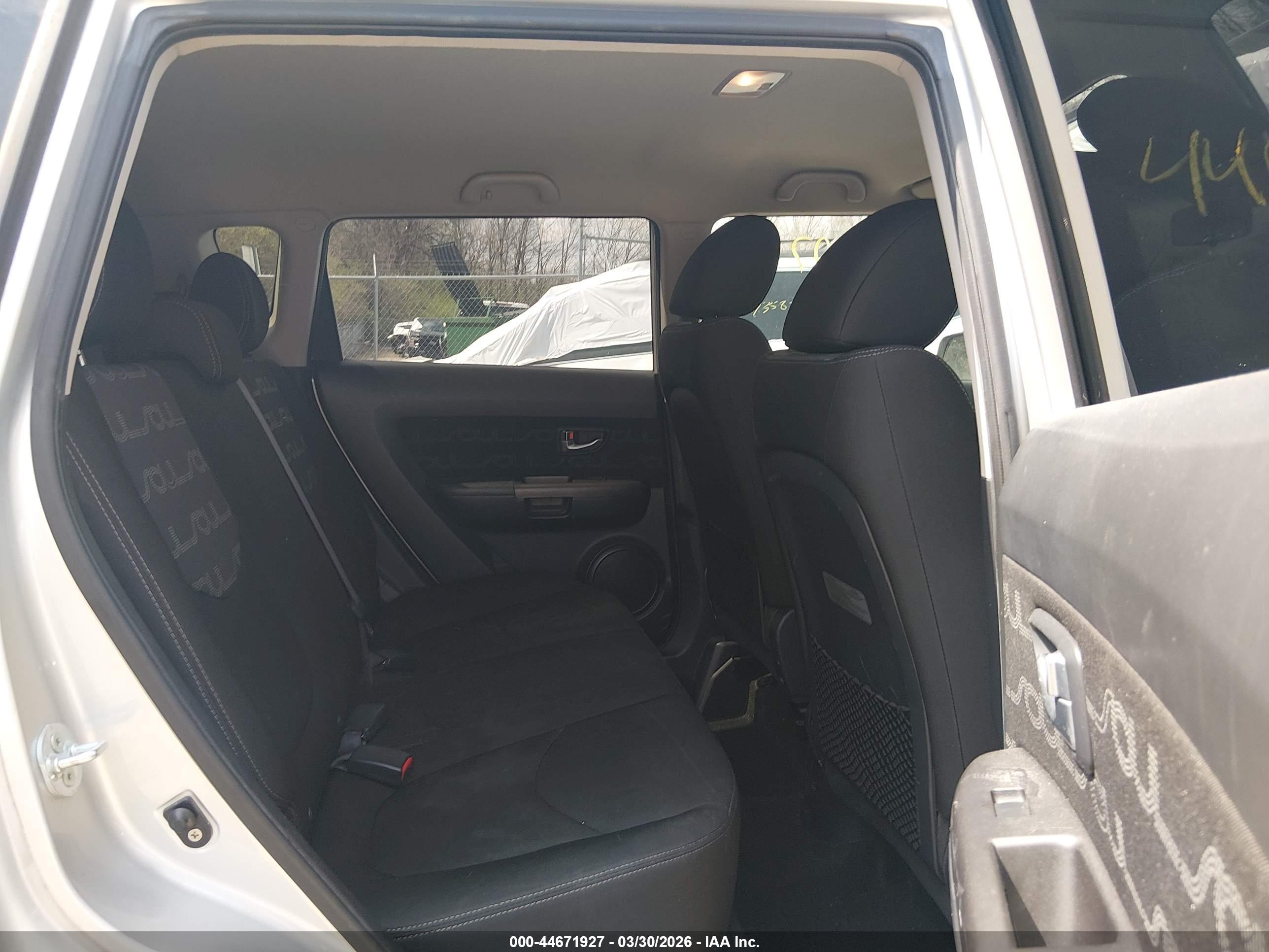 KIA SOUL image 8