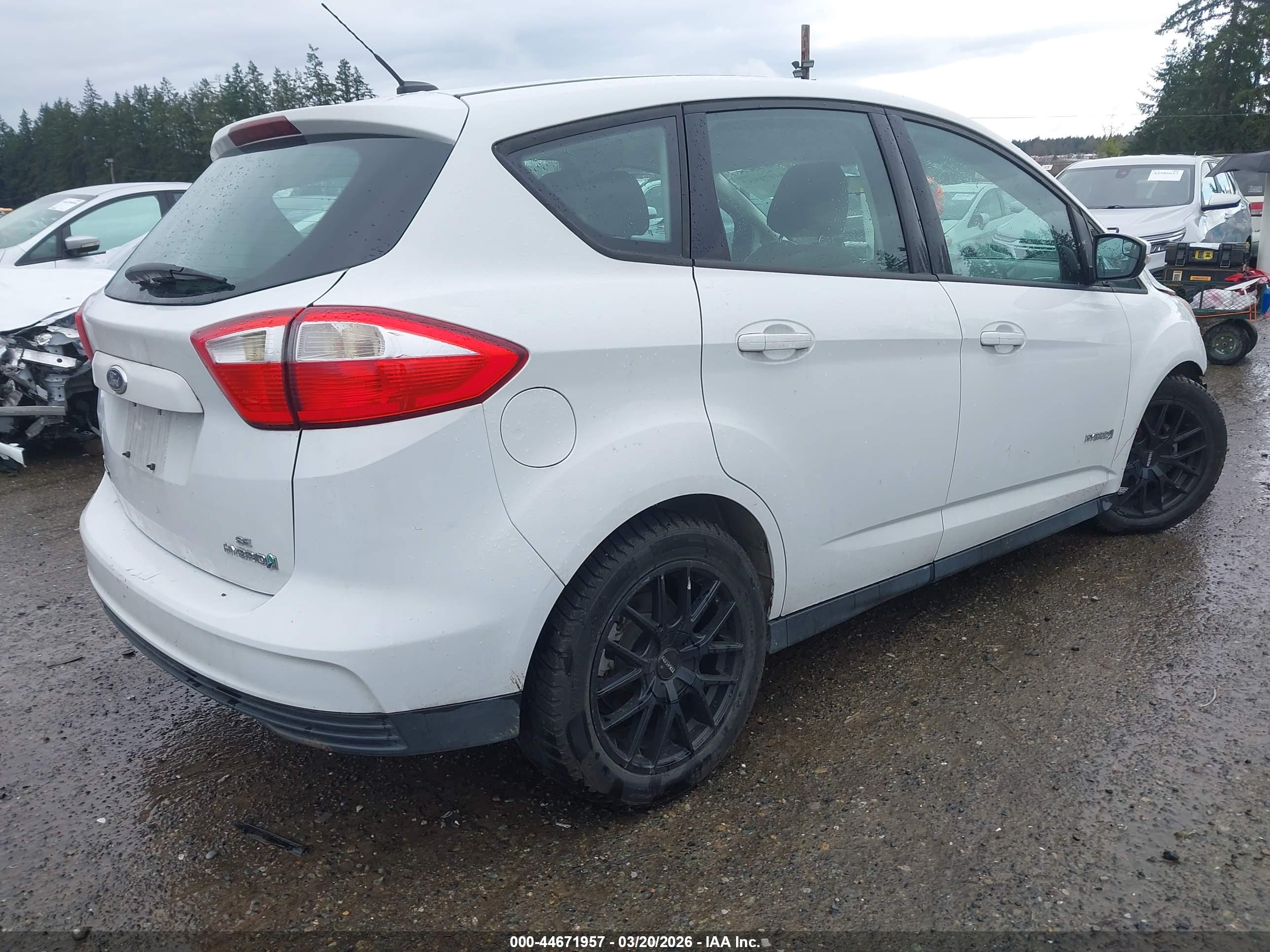 FORD C-MAX image 4