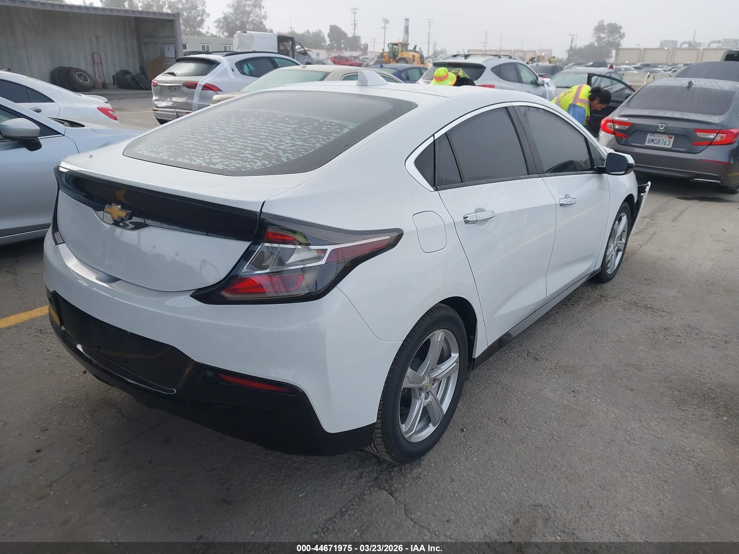 CHEVROLET VOLT image 4