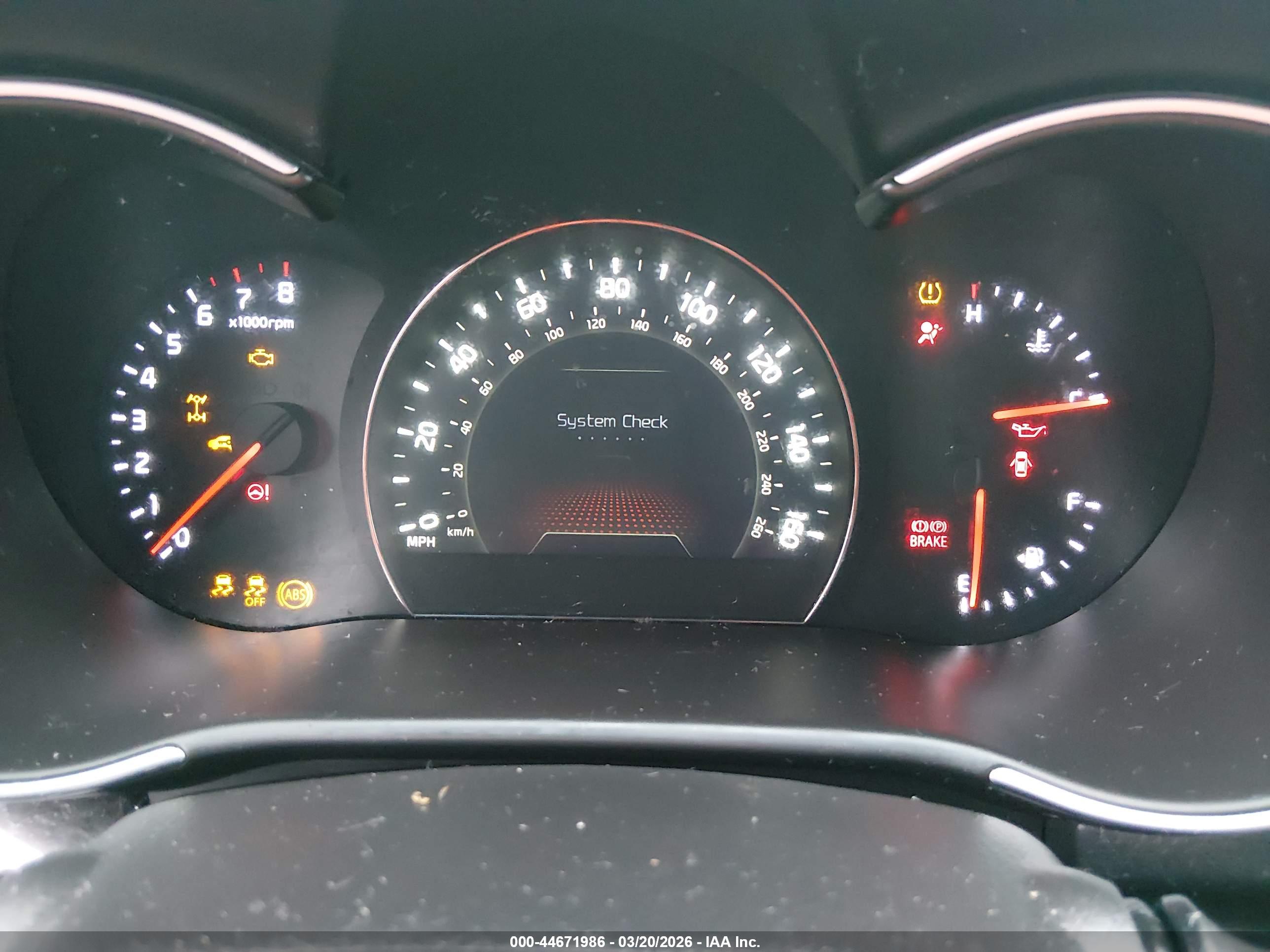 KIA SORENTO image 6