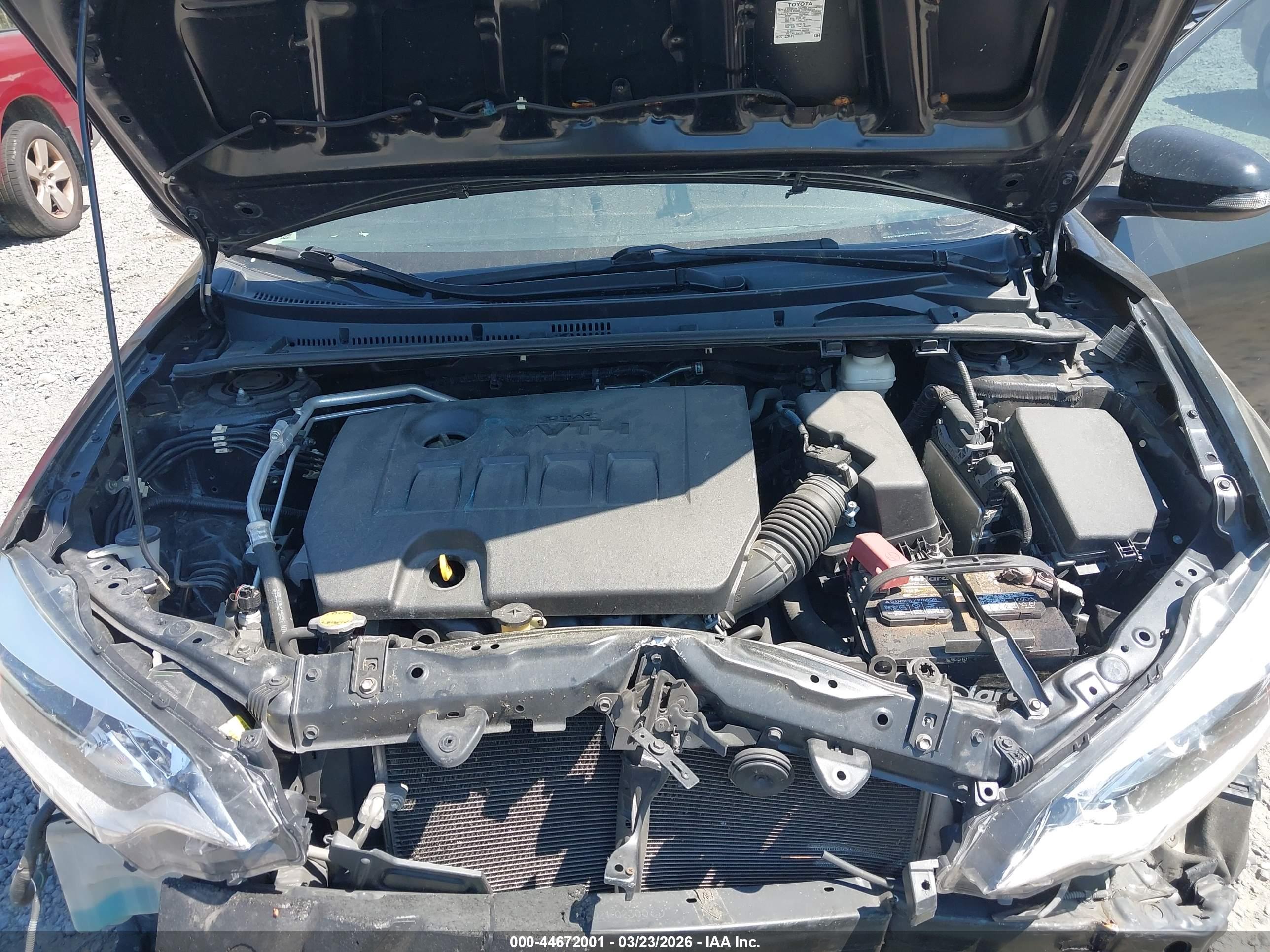 TOYOTA COROLLA image 10