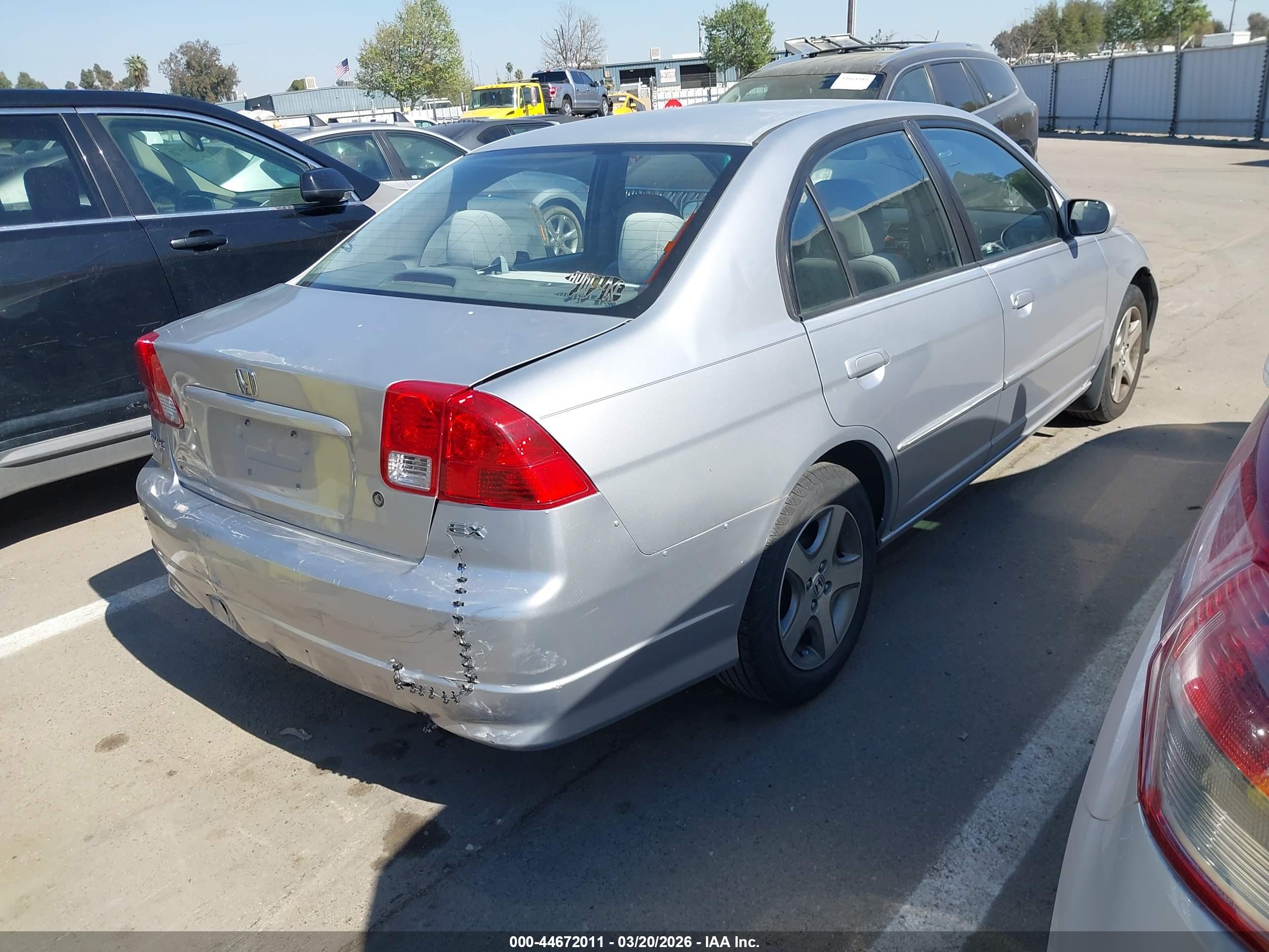 HONDA CIVIC image 4