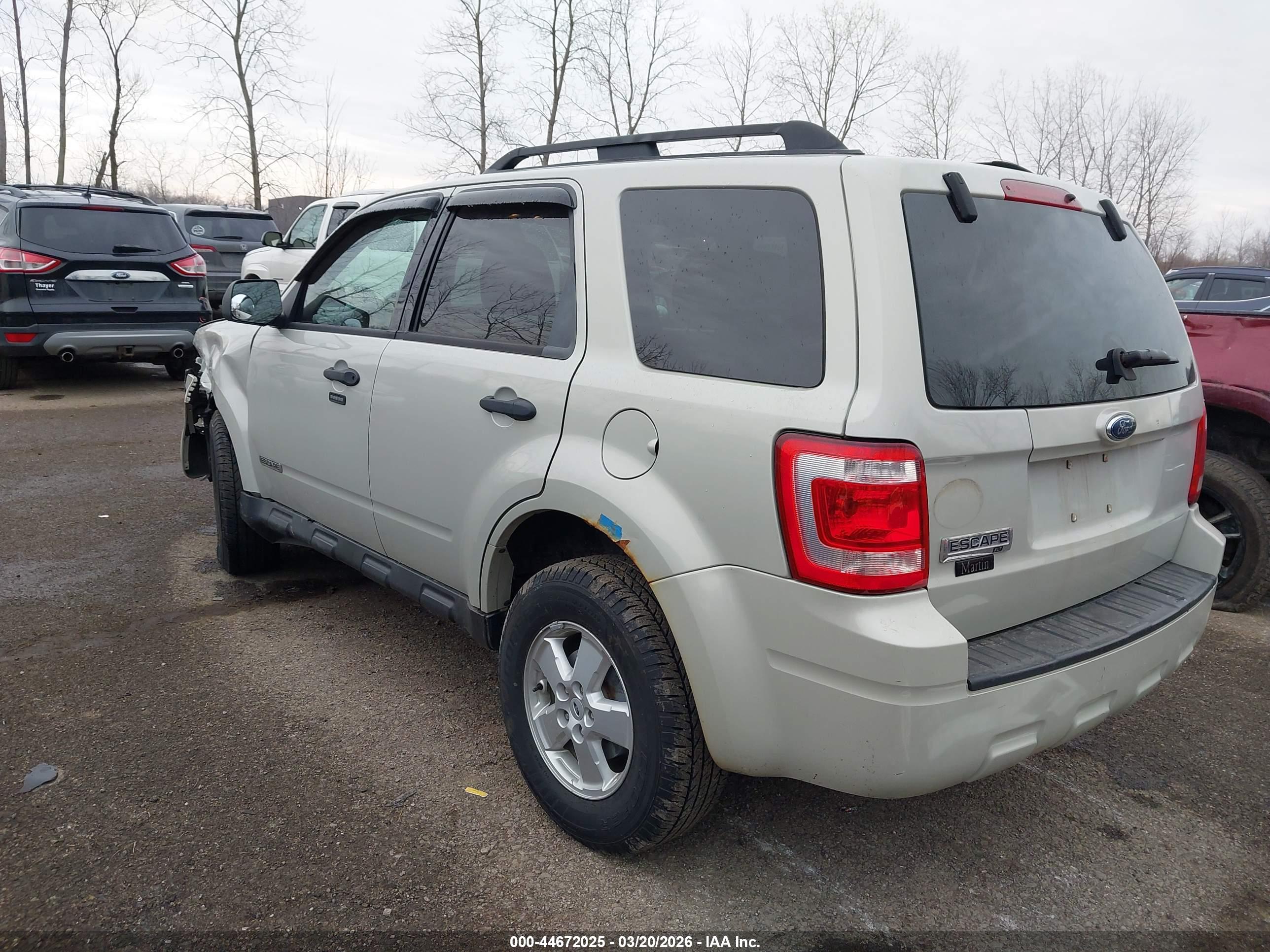 FORD ESCAPE image 3
