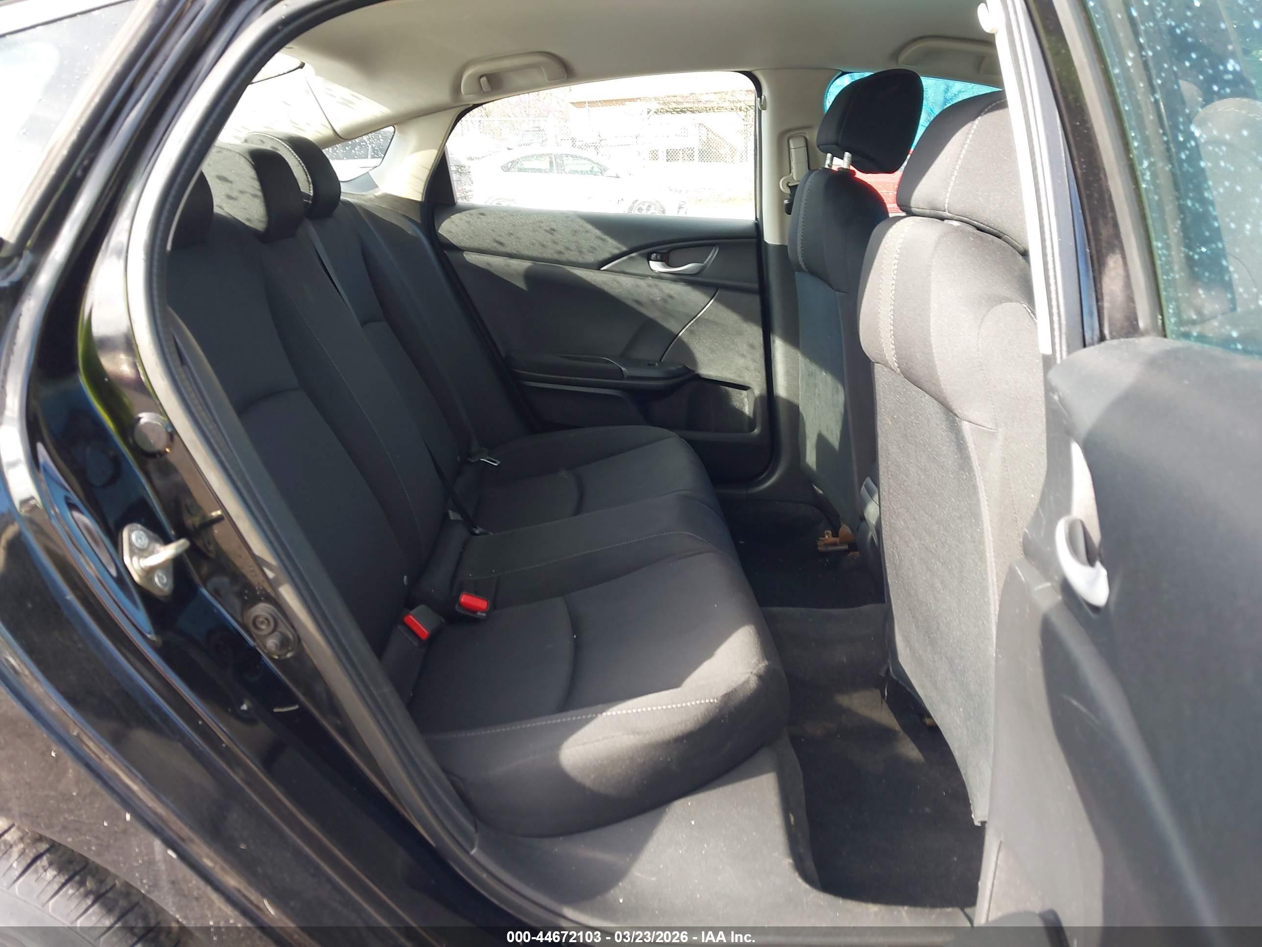 HONDA CIVIC image 8
