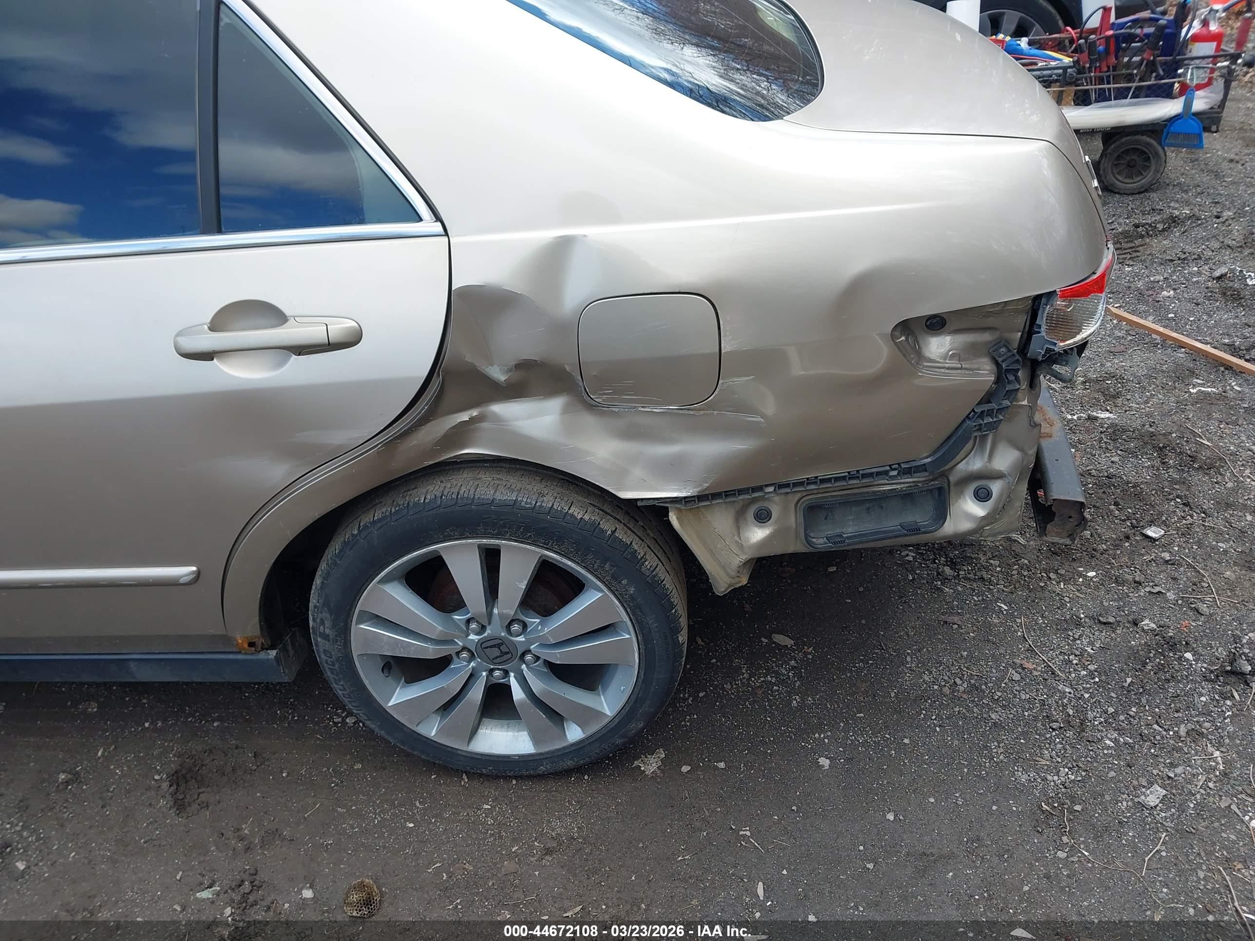 HONDA ACCORD image 6