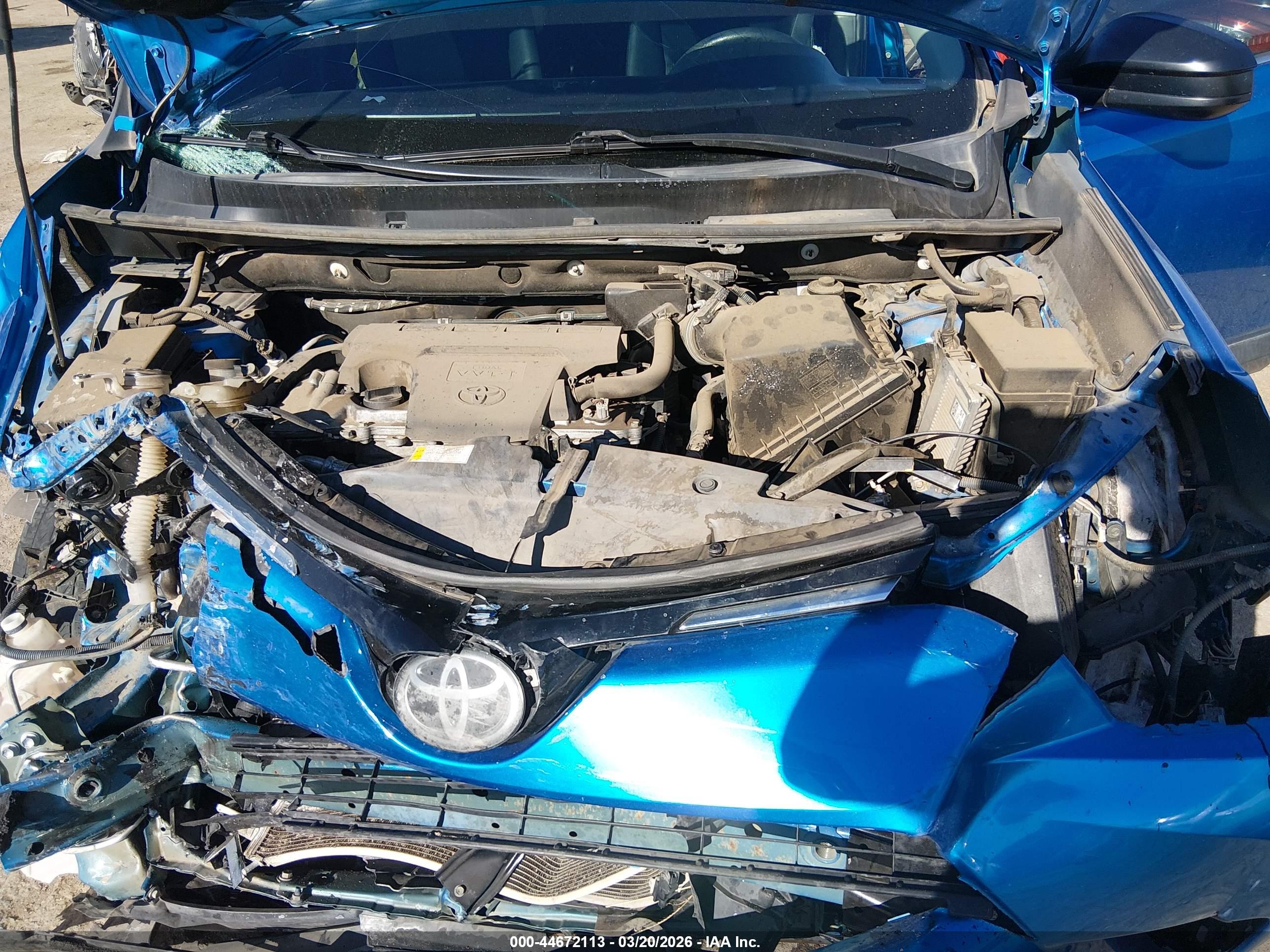 TOYOTA RAV4 image 10