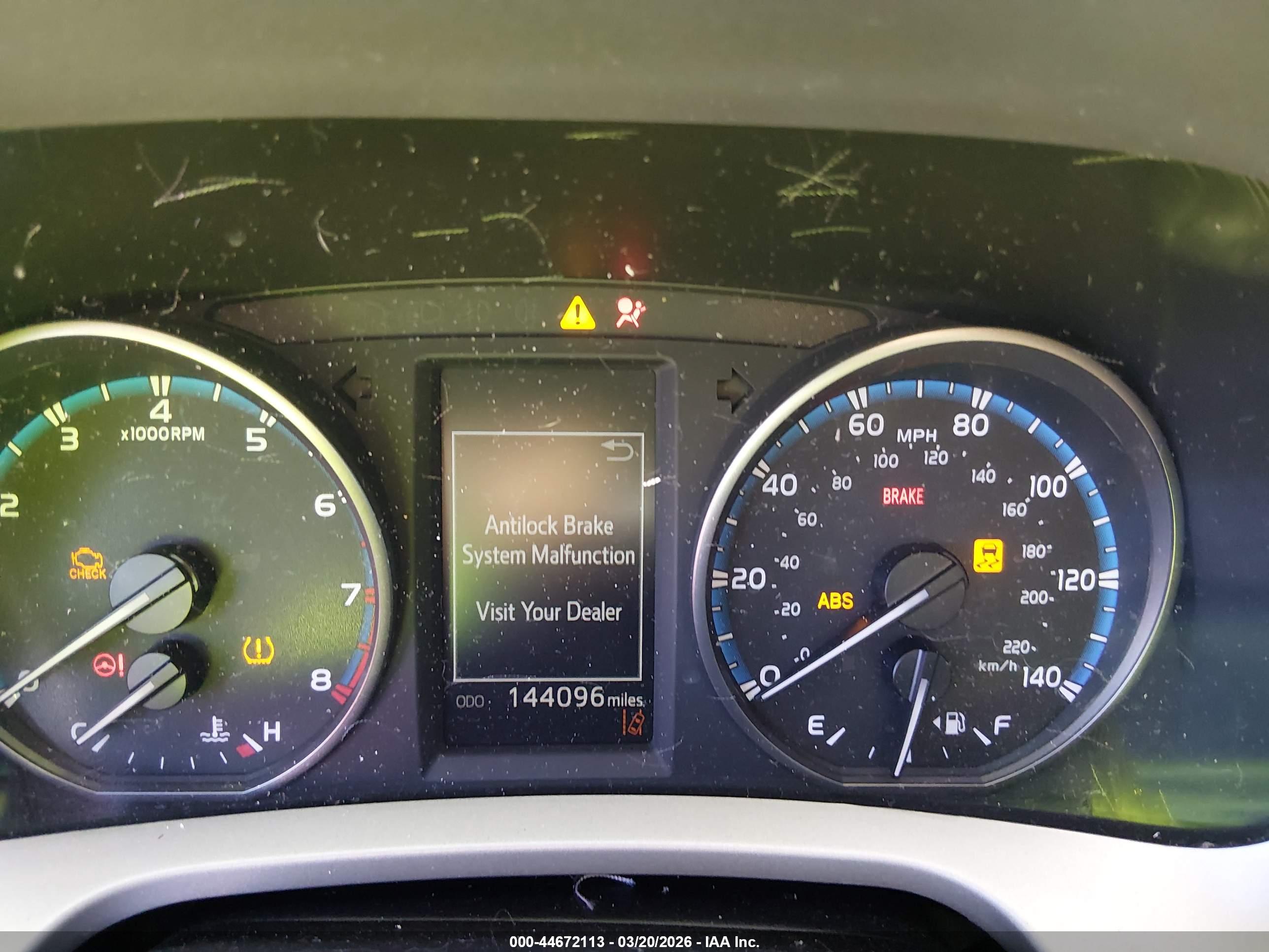 TOYOTA RAV4 image 7
