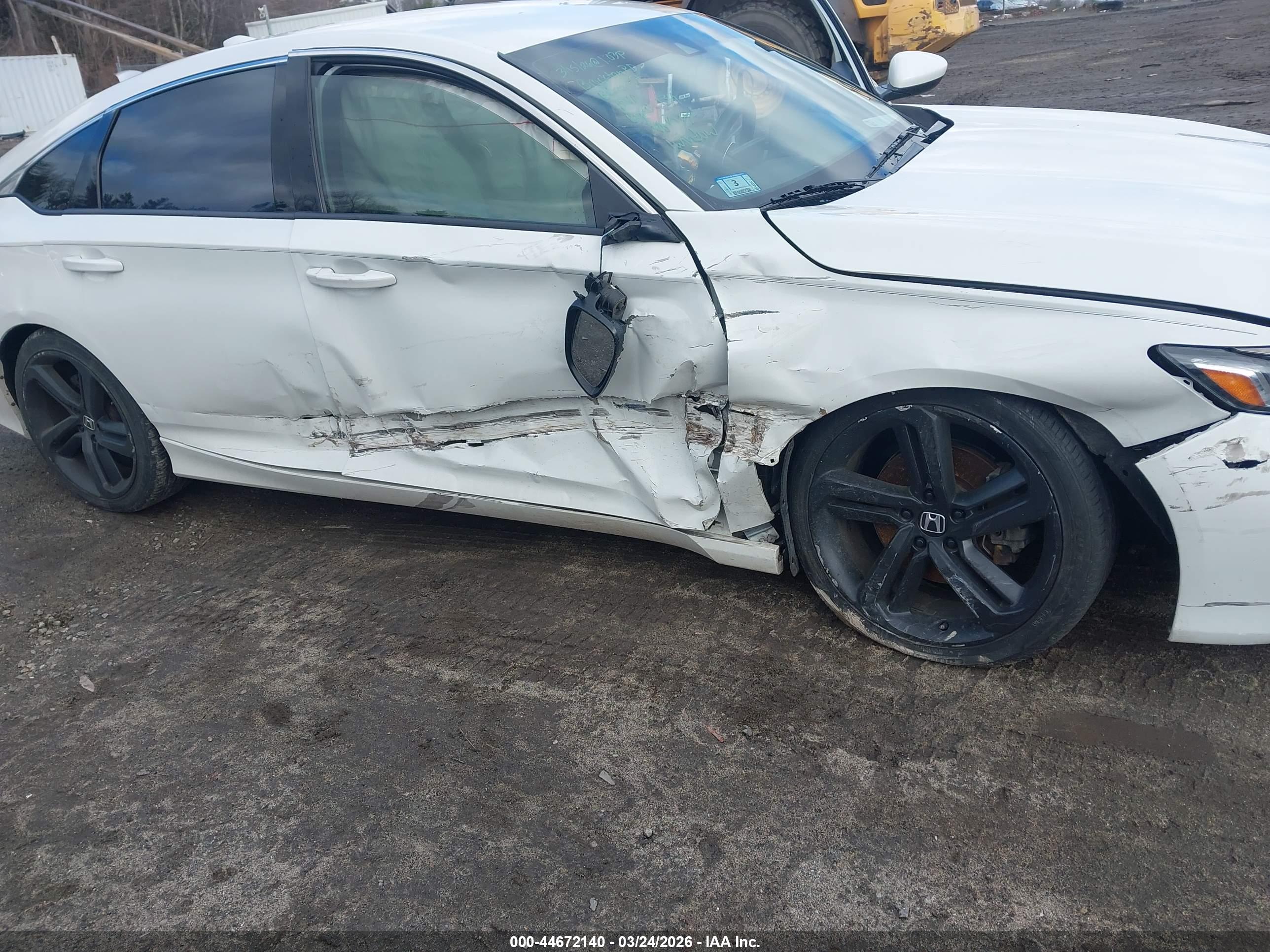 HONDA ACCORD image 6