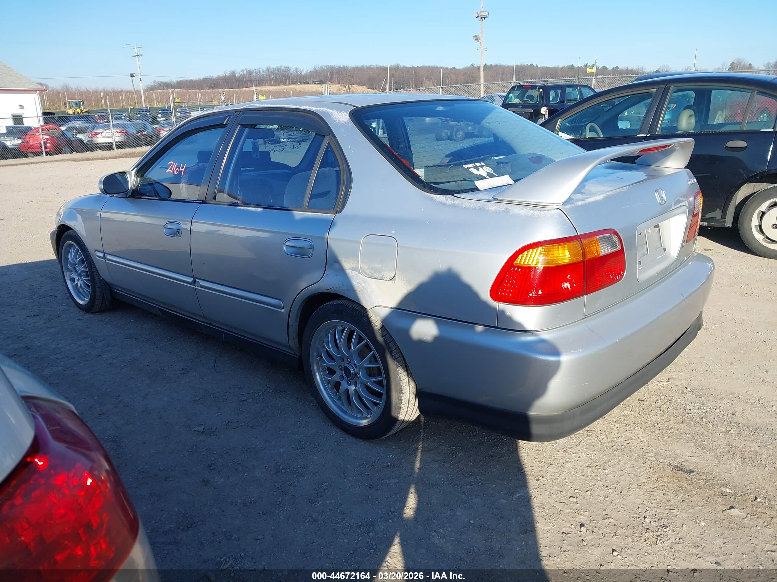 HONDA CIVIC image 3