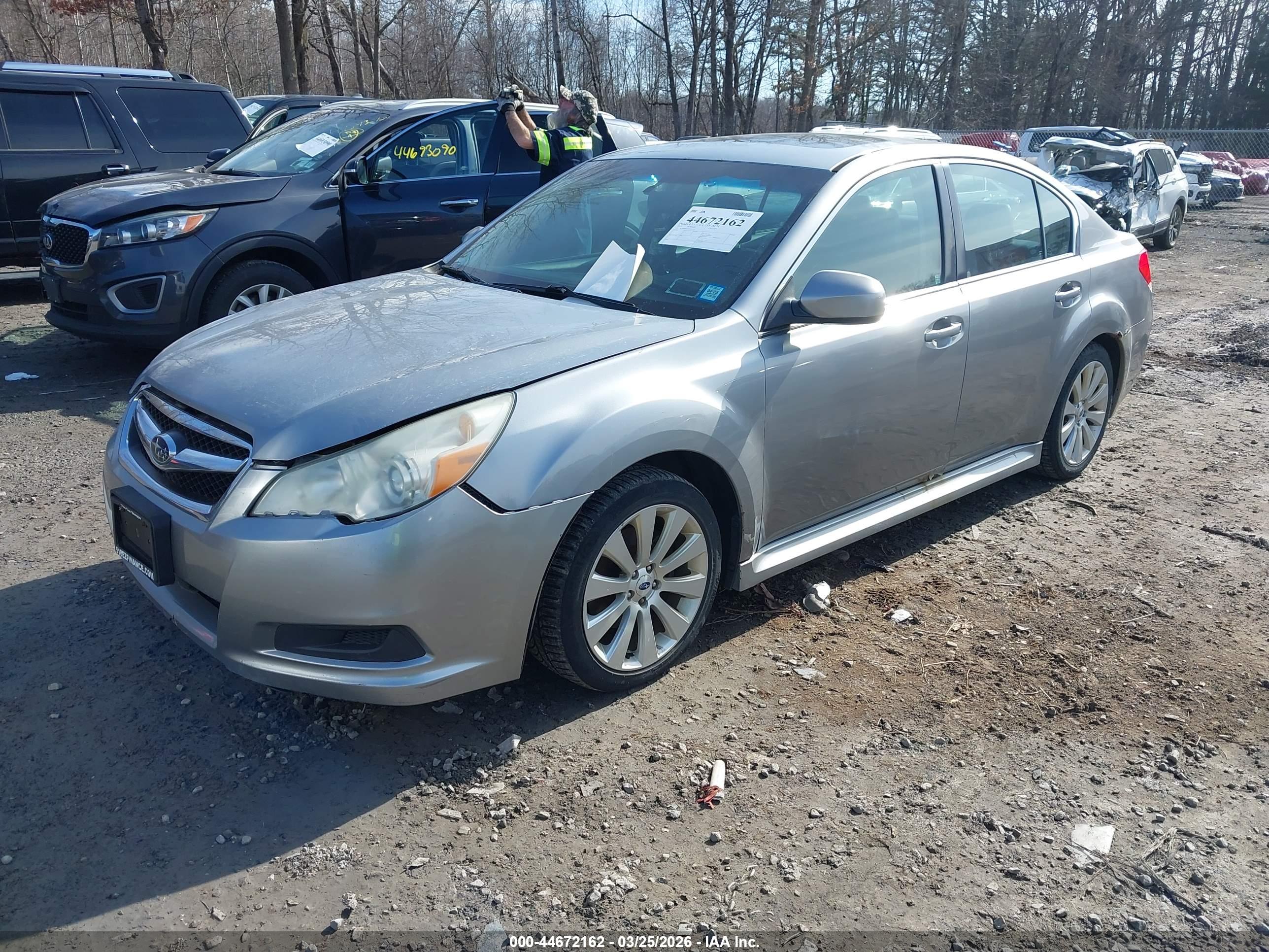 SUBARU LEGACY image 2
