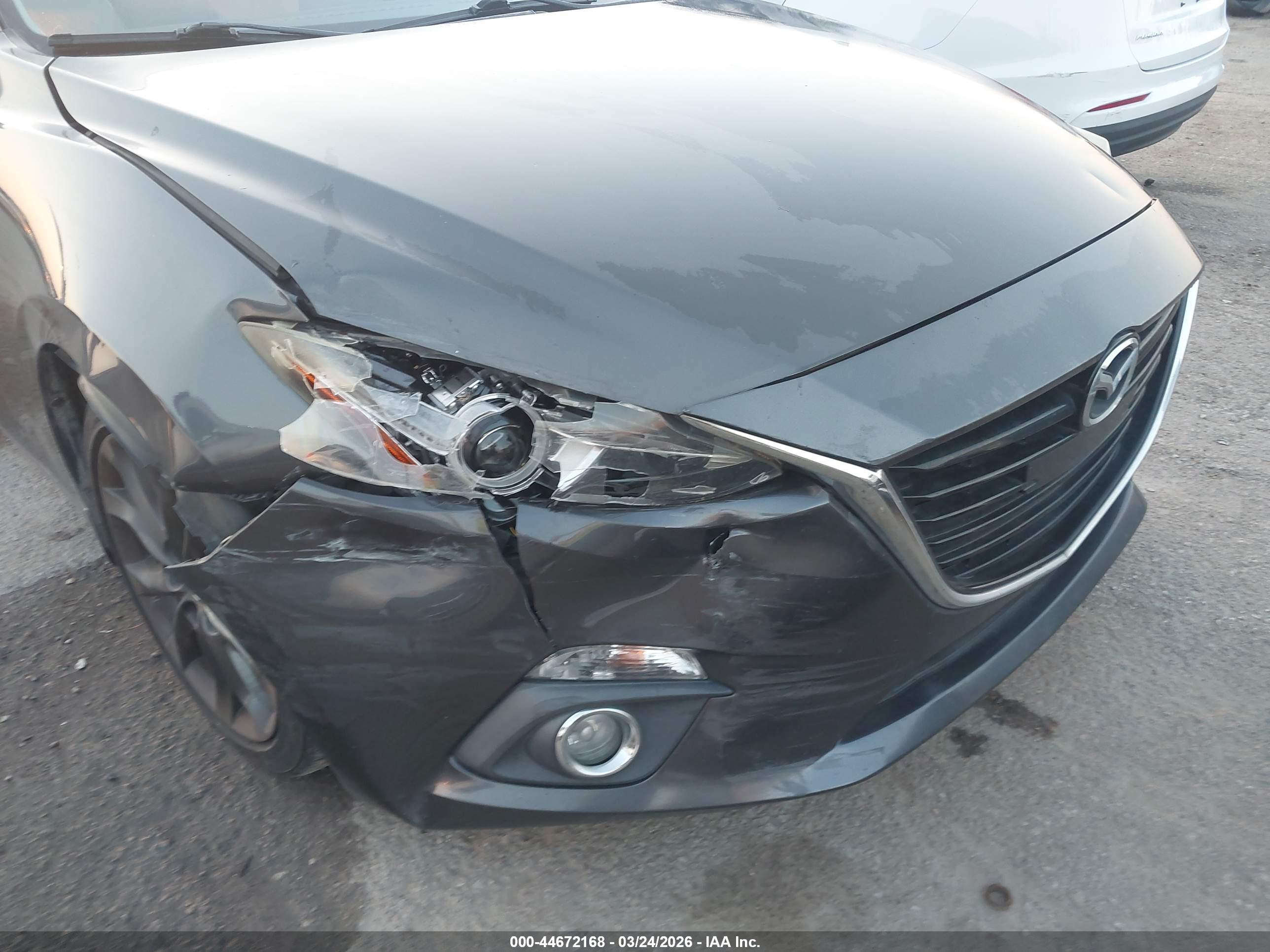 MAZDA MAZDA3 image 6