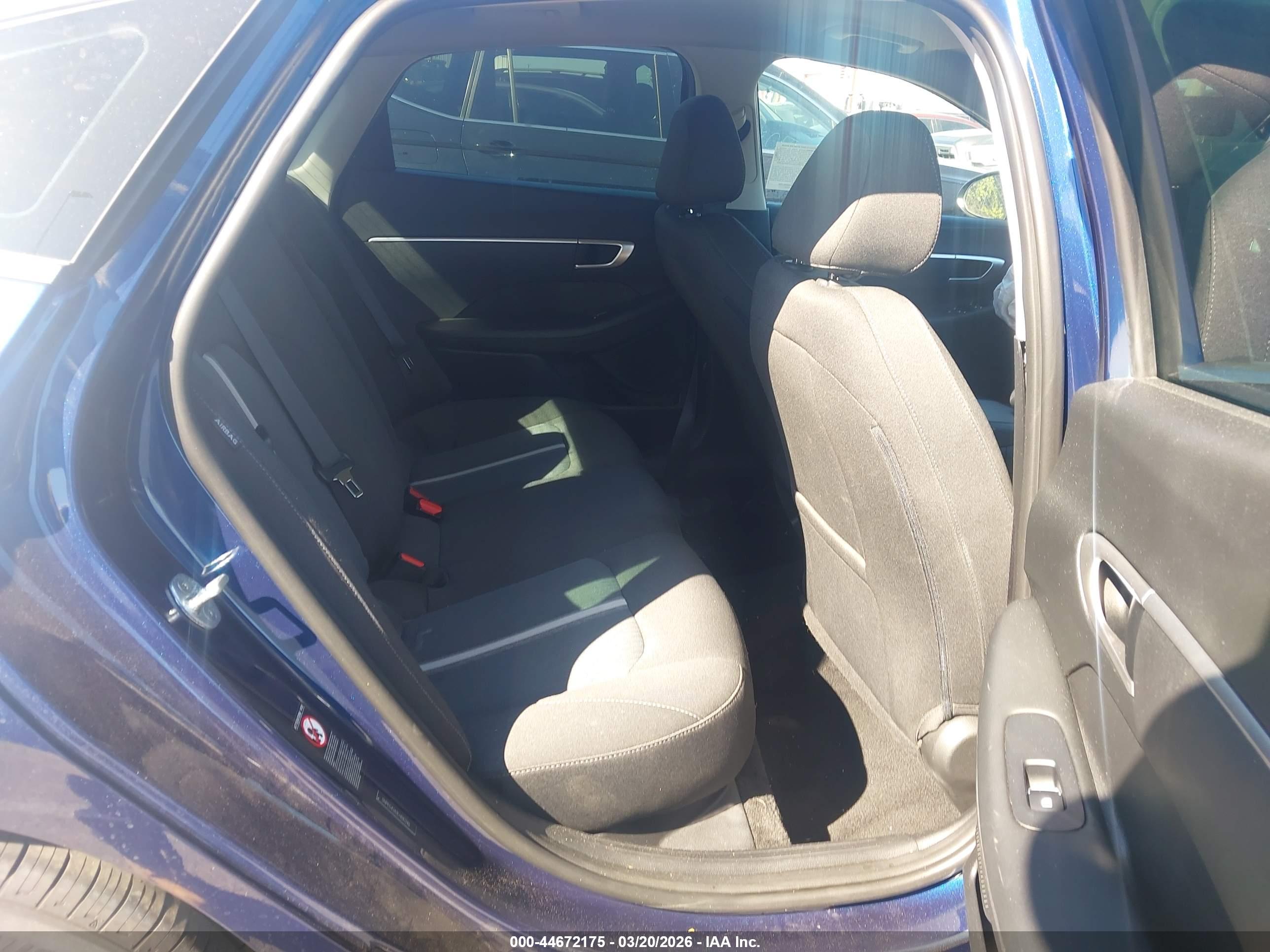 HYUNDAI SONATA image 8