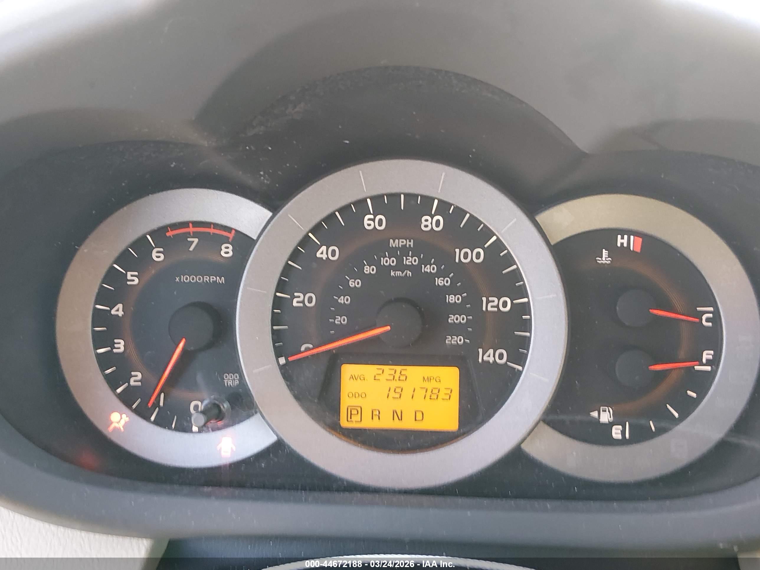 TOYOTA RAV4 image 7