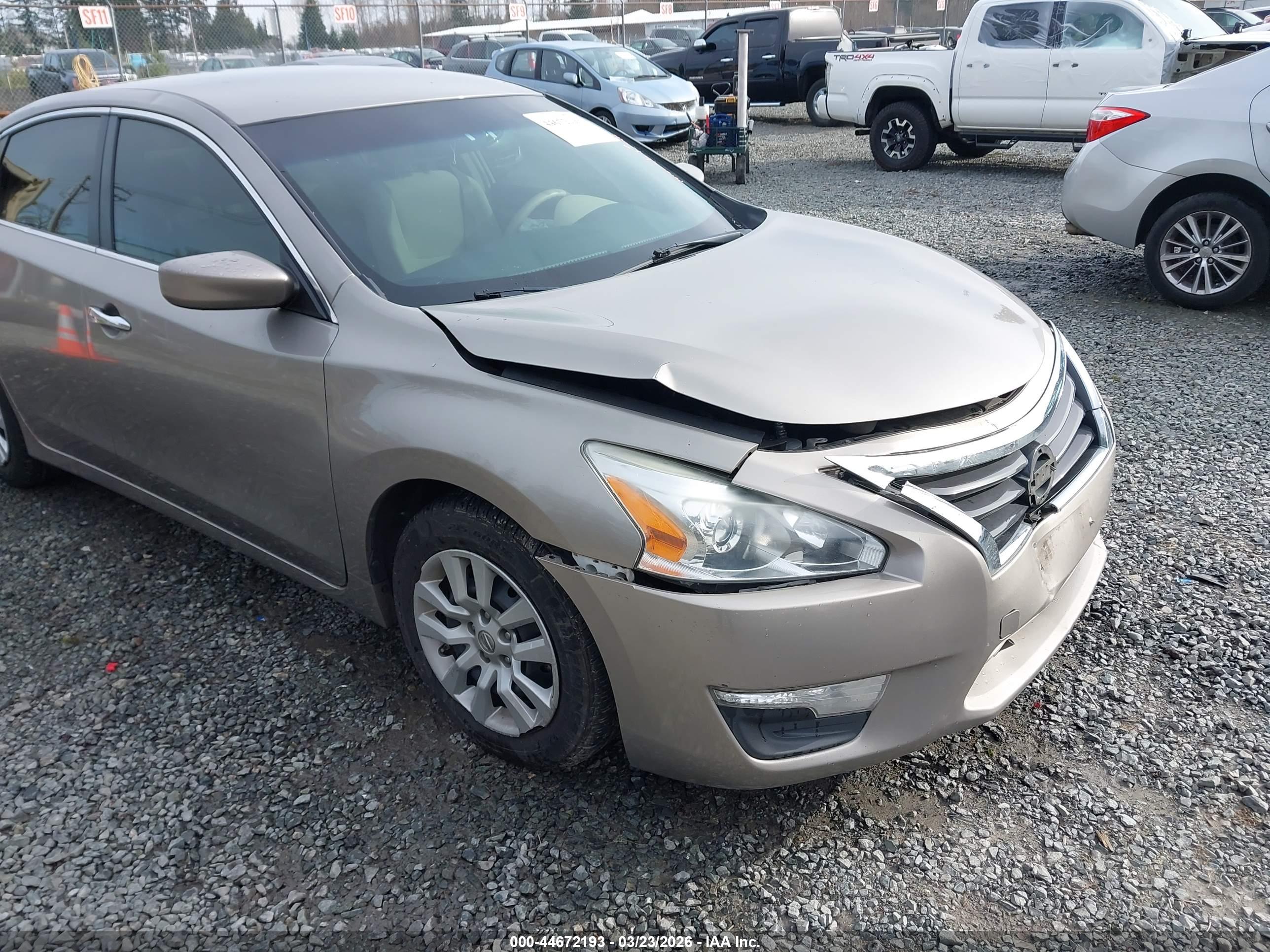 NISSAN ALTIMA image 6