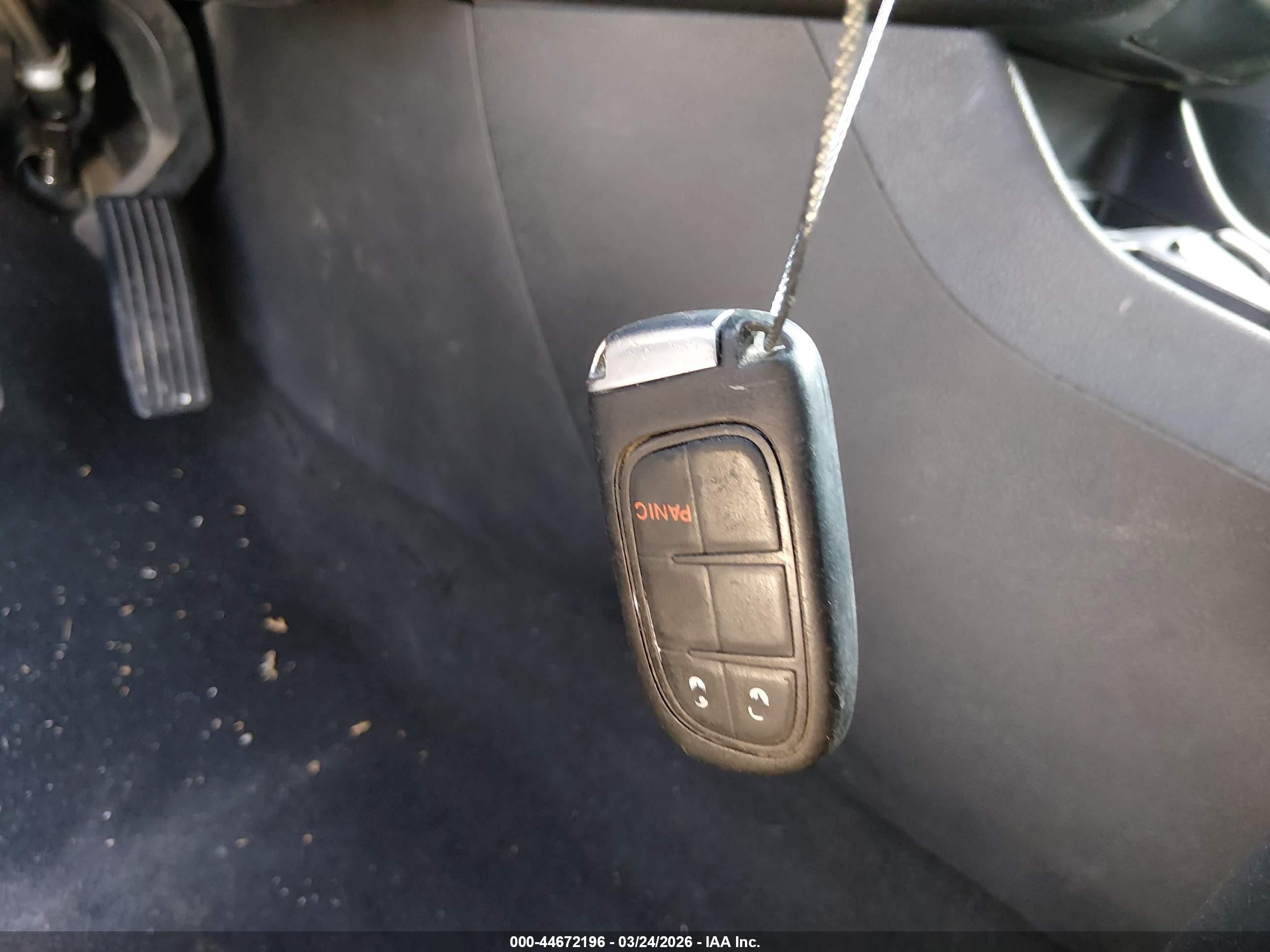 JEEP CHEROKEE image 11
